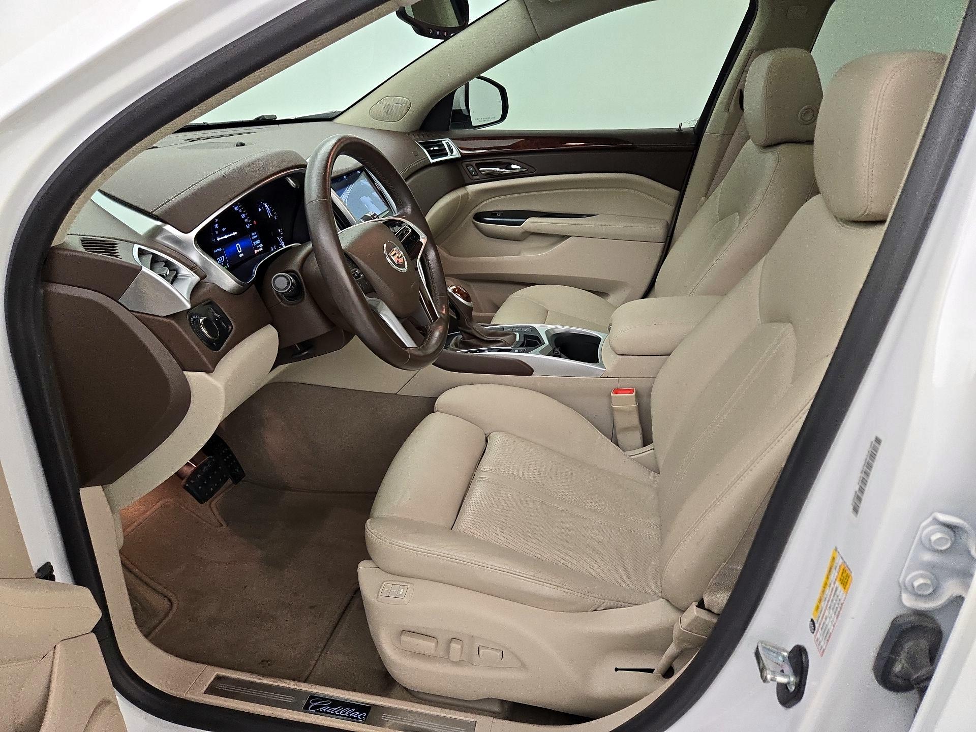 Thumbnail: 2015 Cadillac SRX - 11