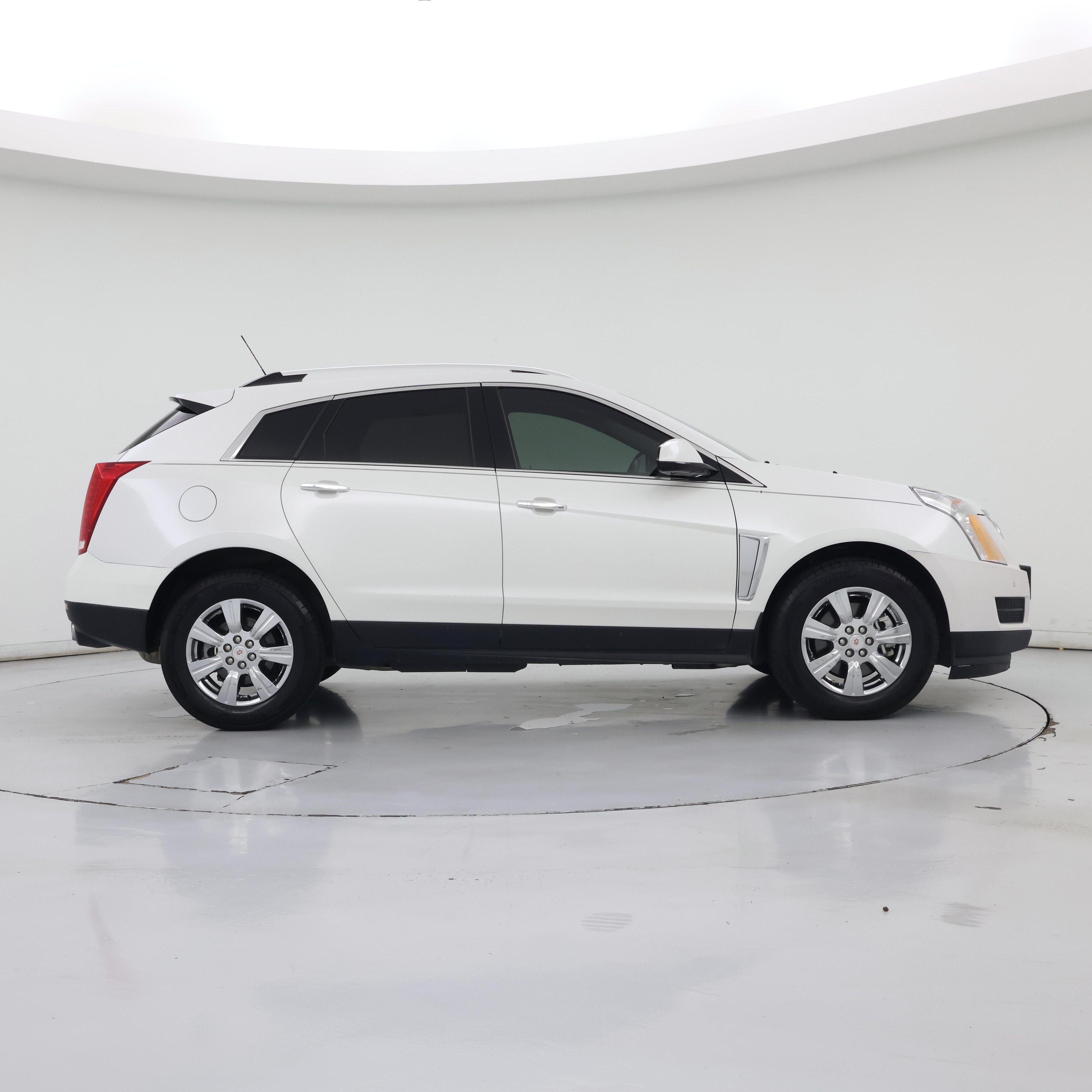 Thumbnail: 2015 Cadillac SRX - 7
