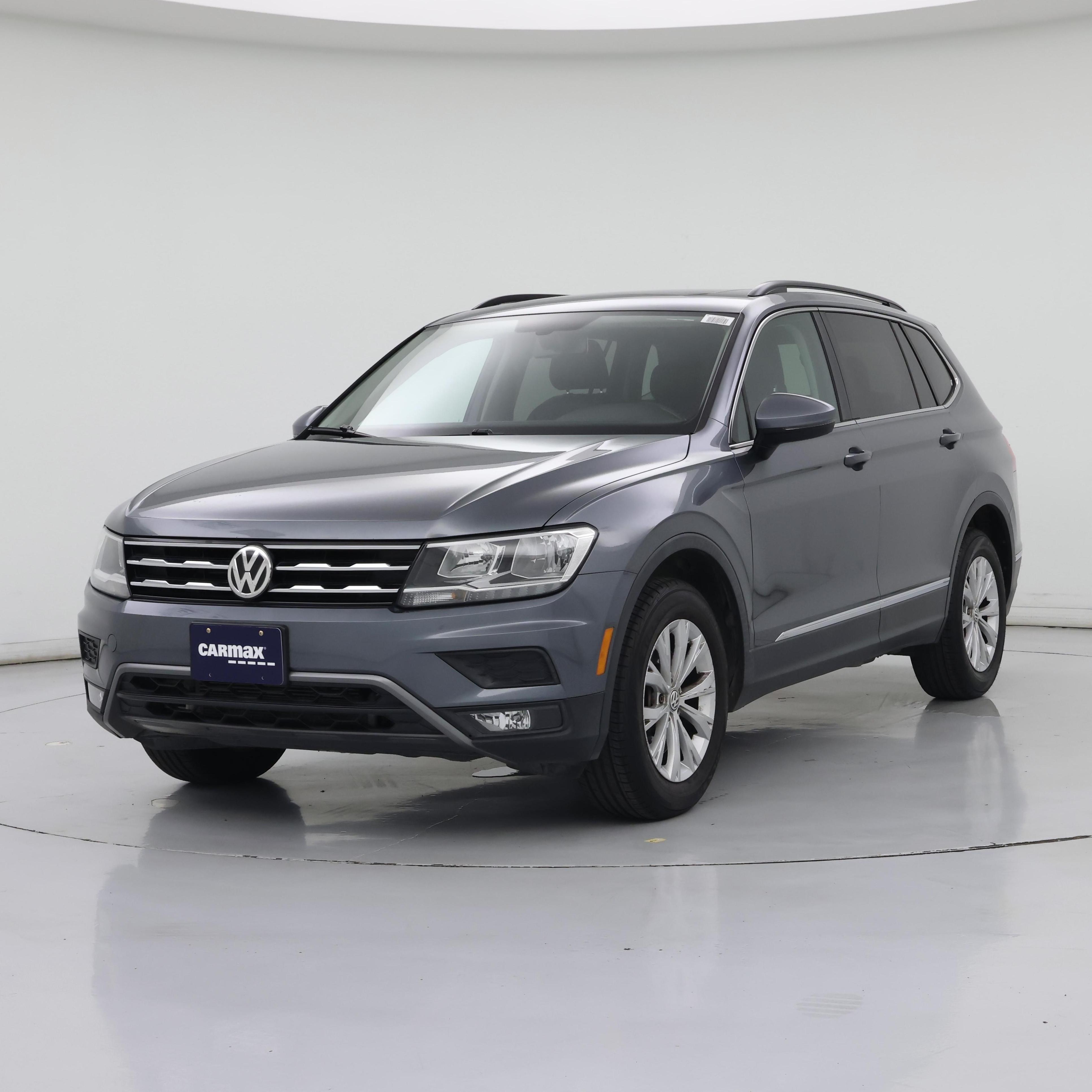 Thumbnail: 2018 Volkswagen Tiguan - 4