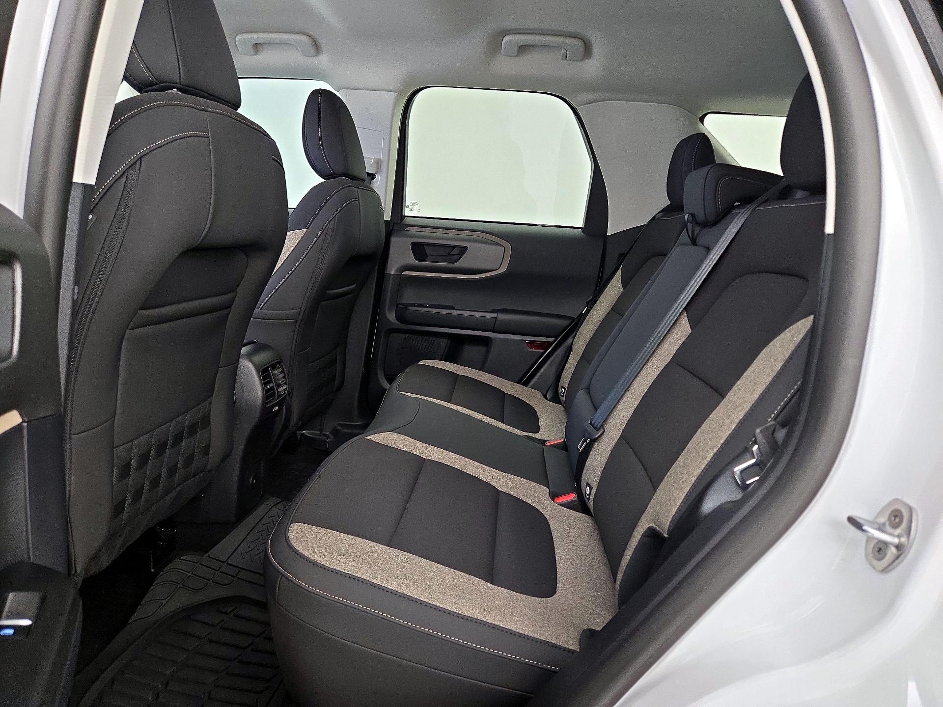 Thumbnail: 2025 Ford Bronco Sport - 19