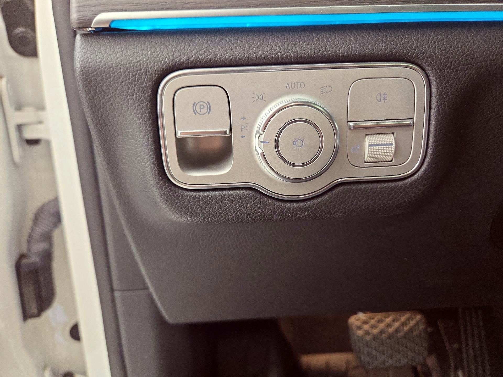 Thumbnail: 2021 Mercedes-Benz GLE - 13