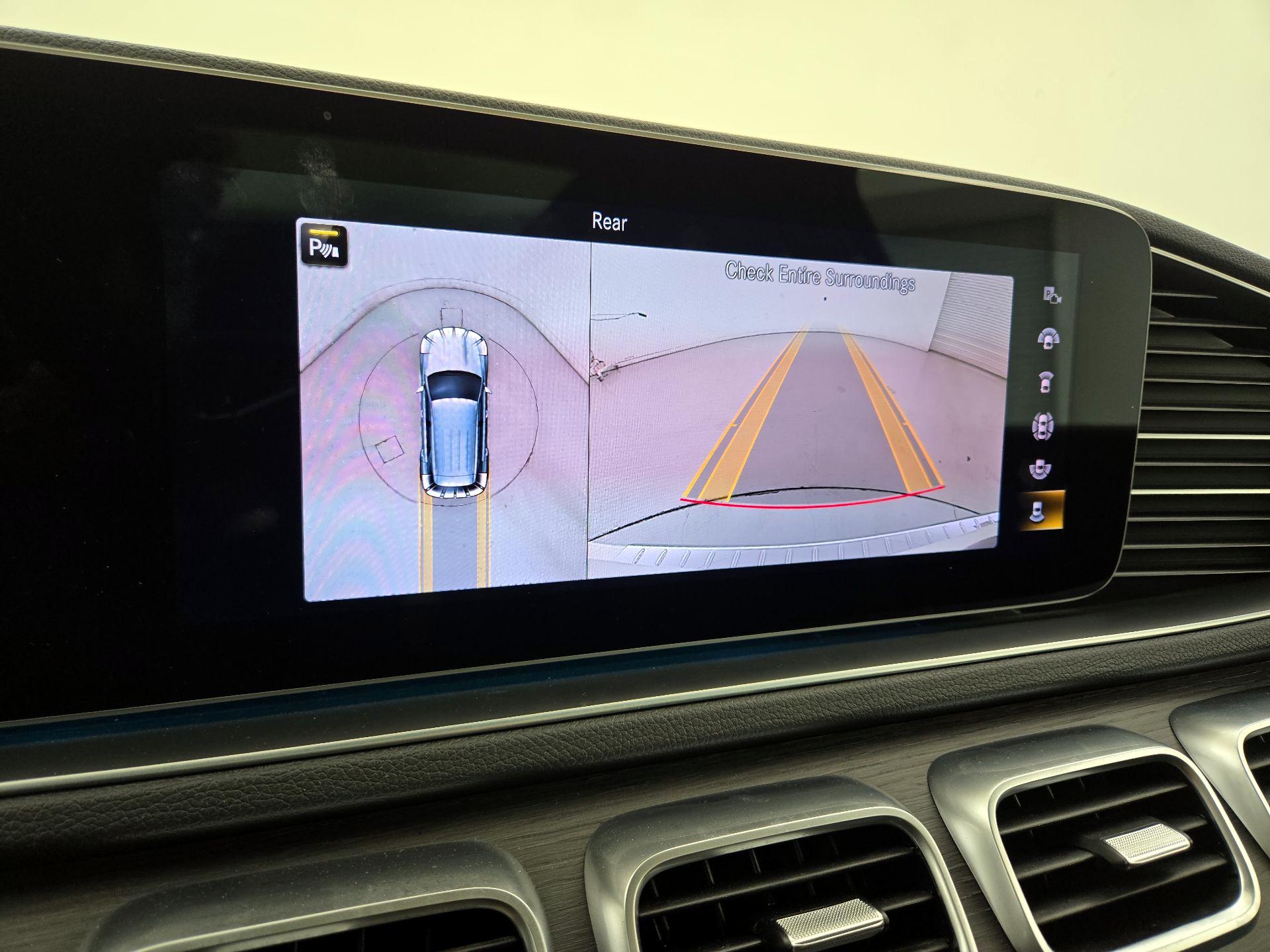 Thumbnail: 2021 Mercedes-Benz GLE - 15