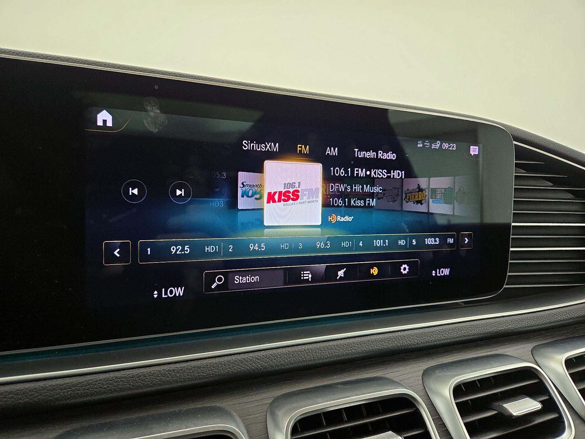 Thumbnail: 2021 Mercedes-Benz GLE - 16