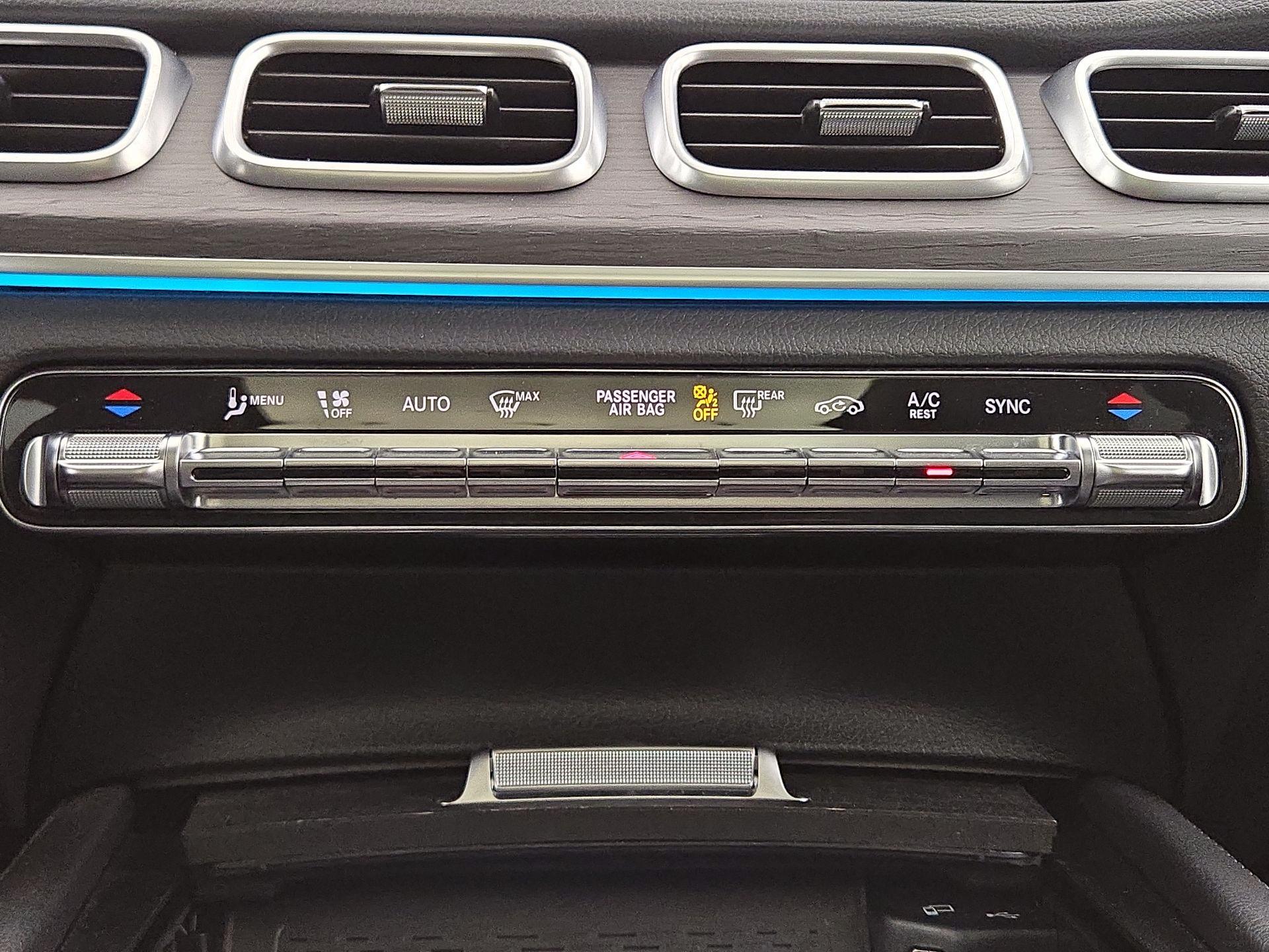 Thumbnail: 2021 Mercedes-Benz GLE - 17