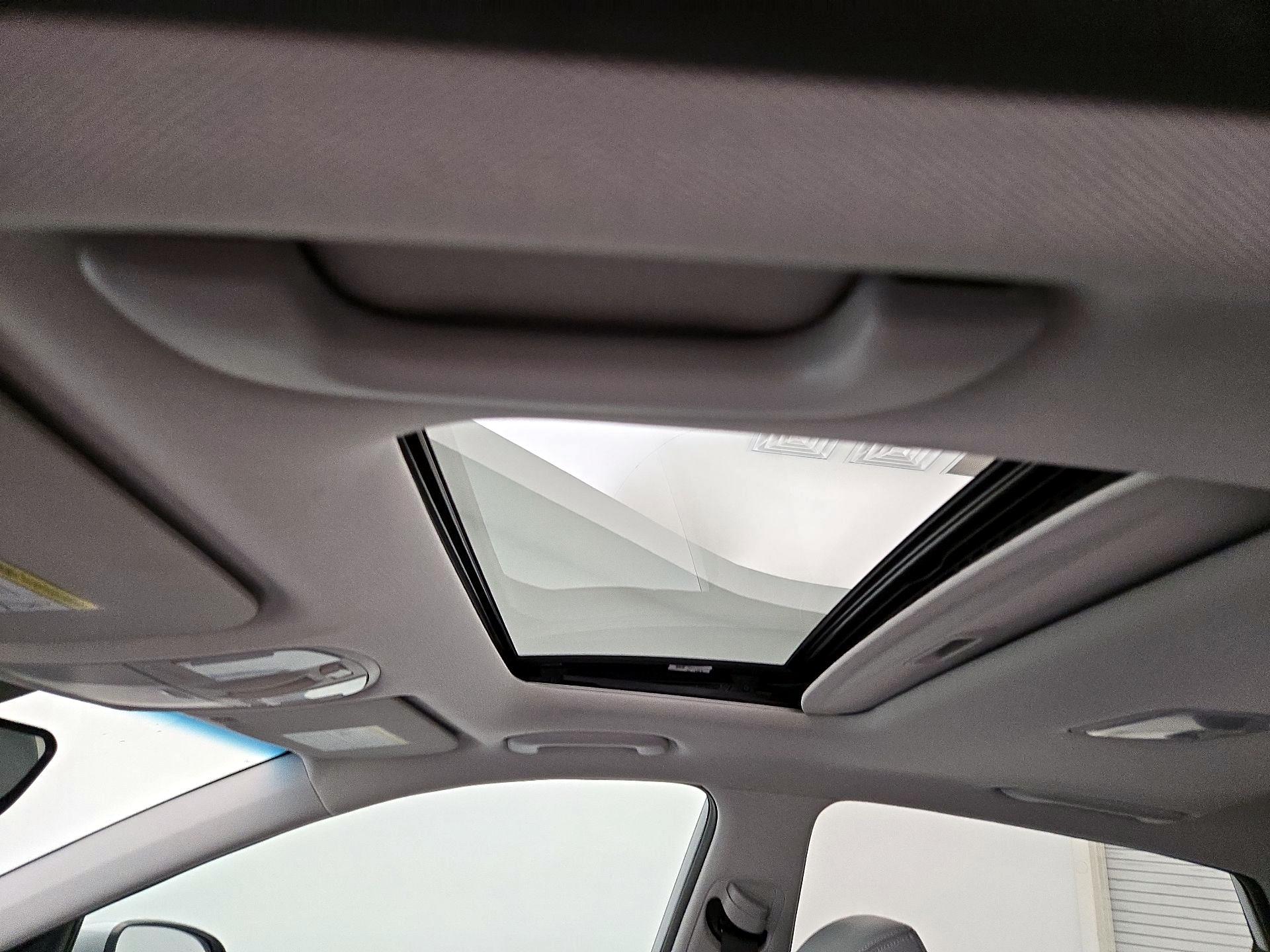 Thumbnail: 2020 Hyundai Kona - 20