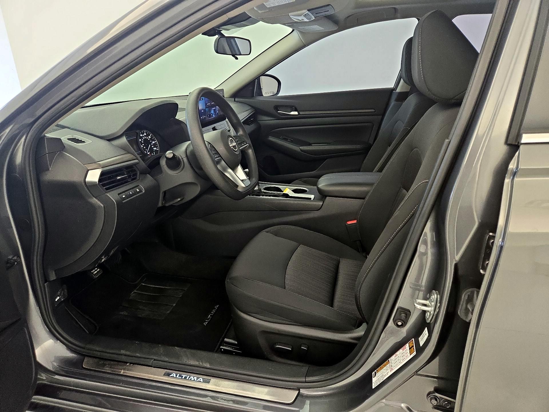 Thumbnail: 2025 Nissan Altima - 11