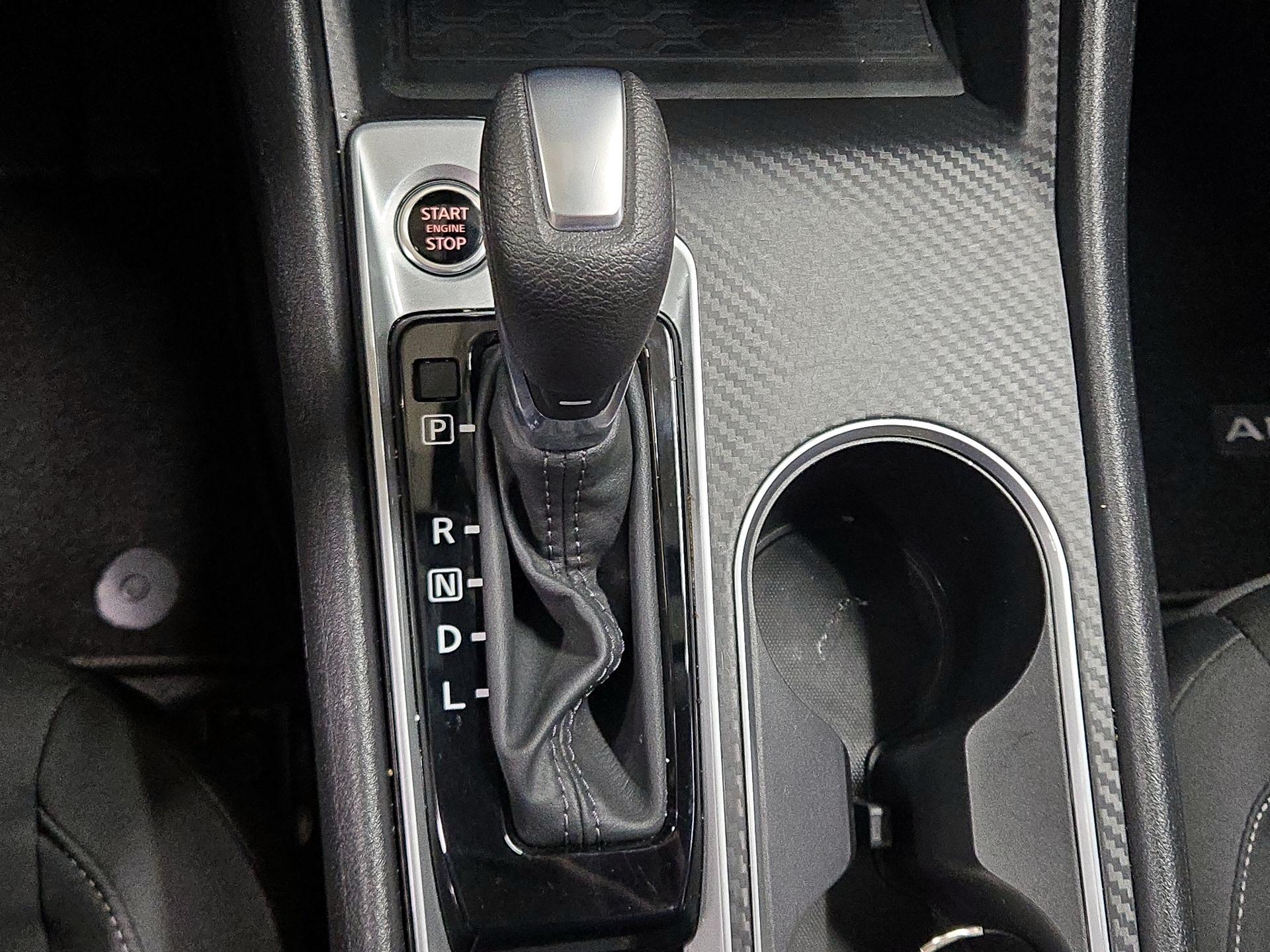 Thumbnail: 2025 Nissan Altima - 17