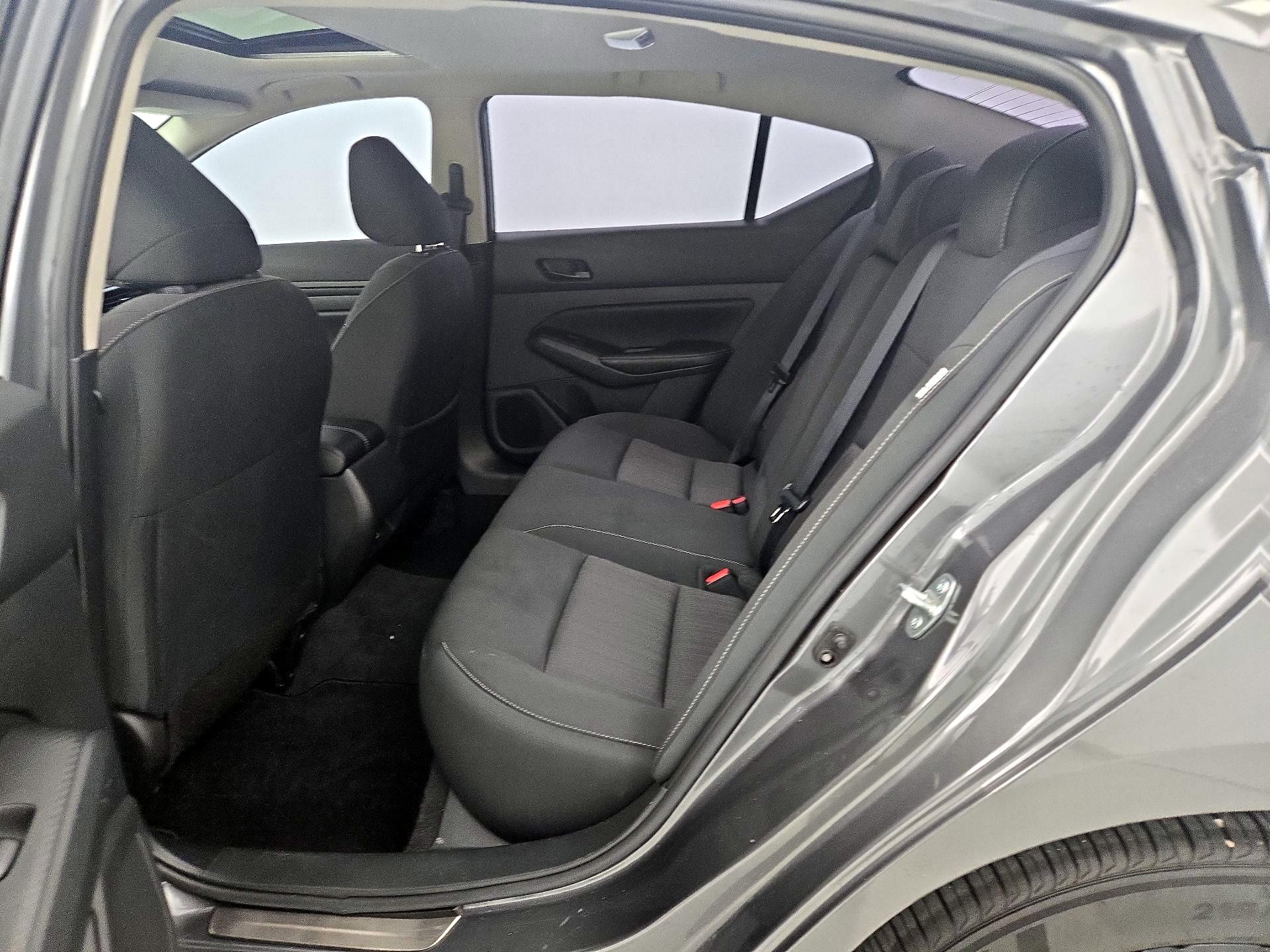 Thumbnail: 2025 Nissan Altima - 20