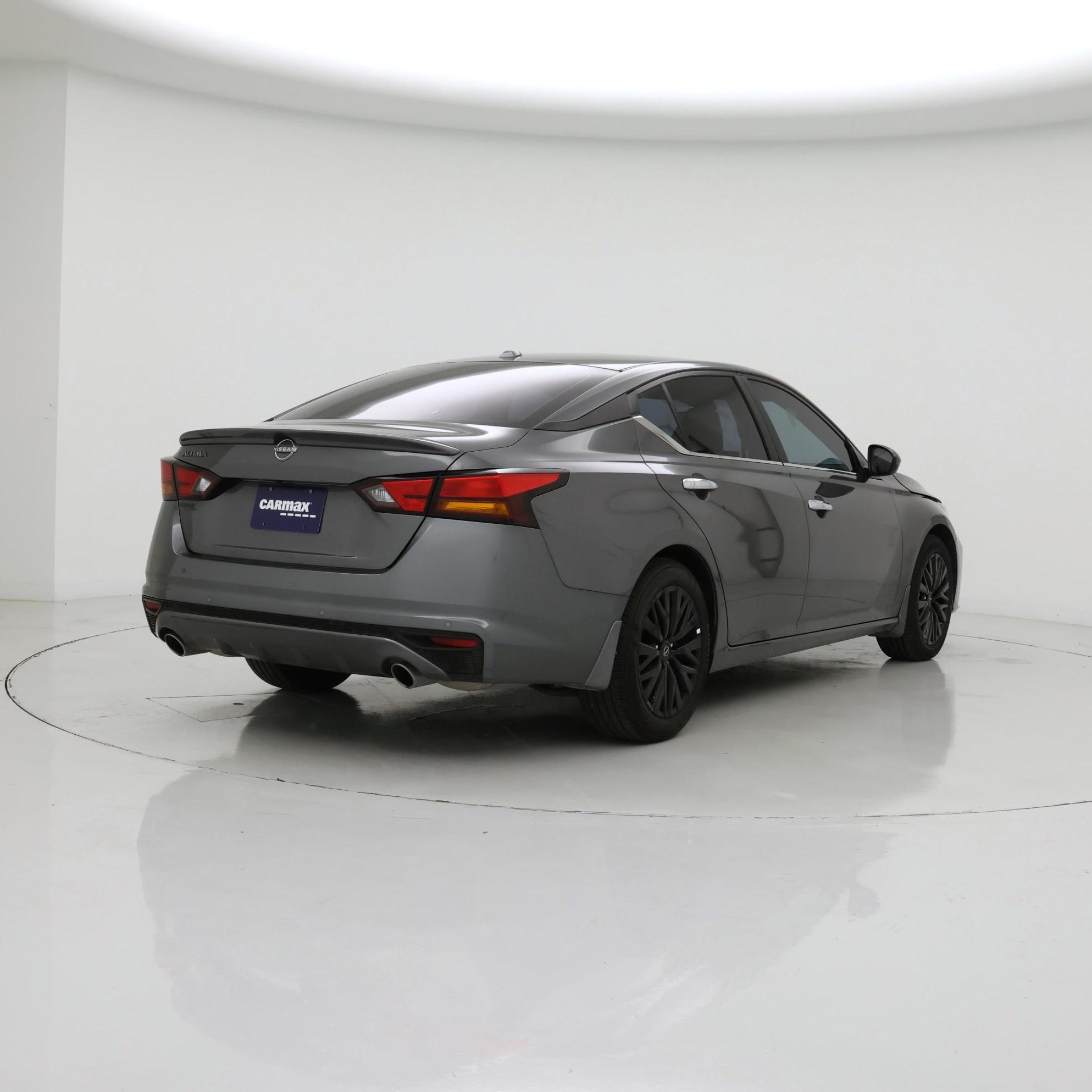 Thumbnail: 2025 Nissan Altima - 8