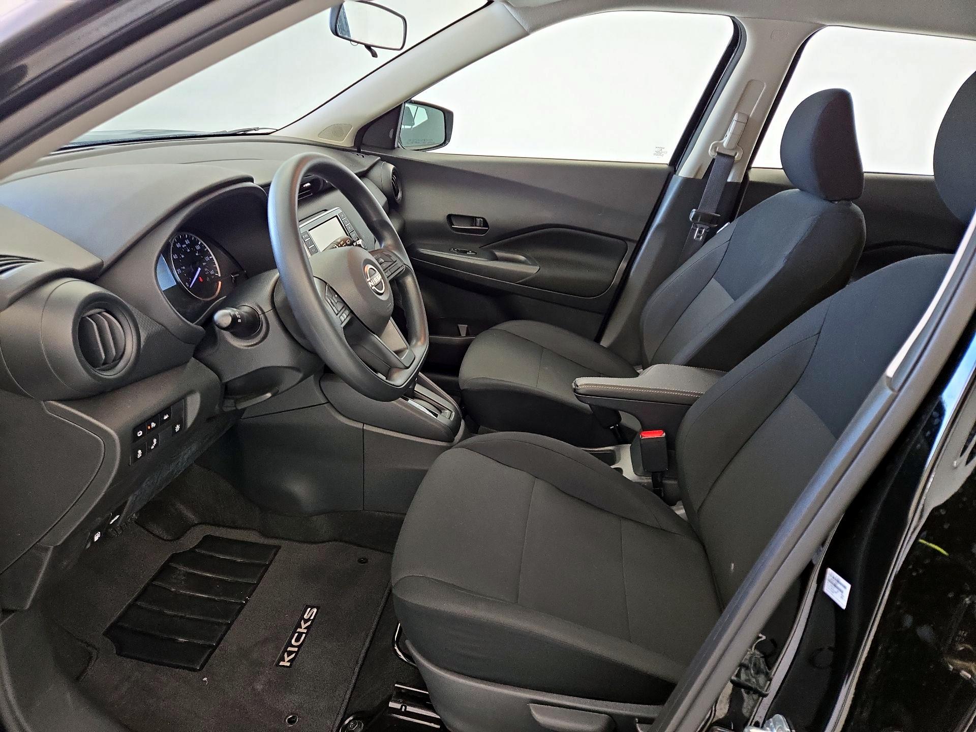 Thumbnail: 2025 Nissan Kicks - 11