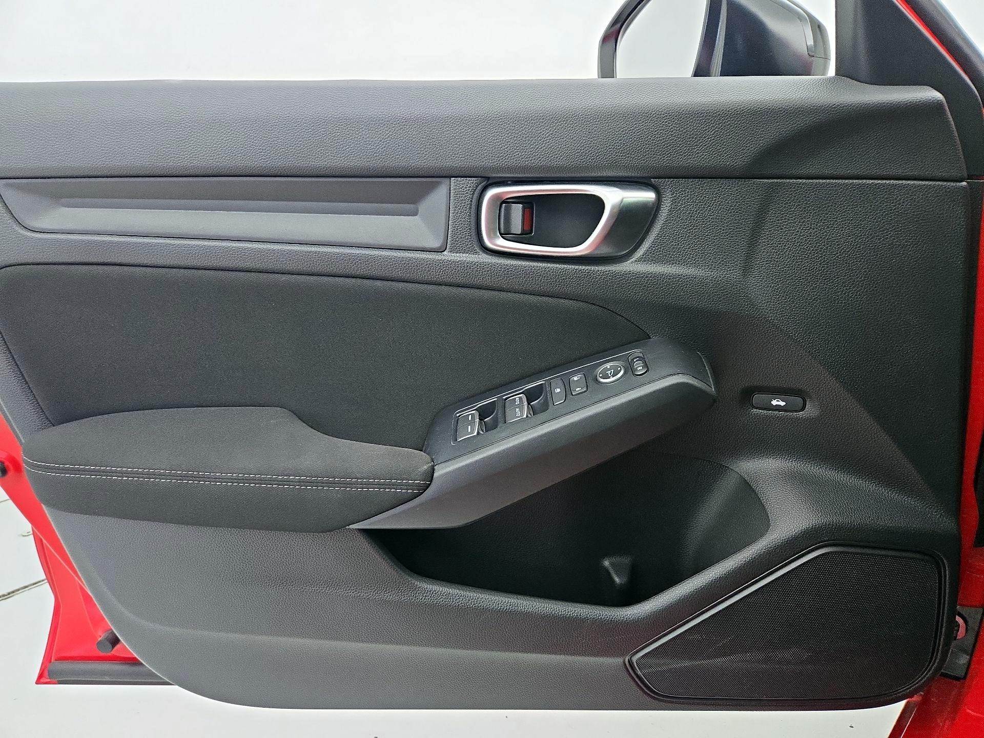 Thumbnail: 2024 Honda Civic - 12