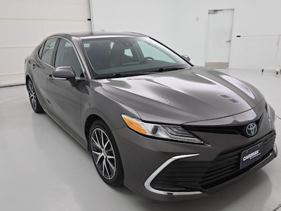 2022 Toyota Camry Hybrid XLE