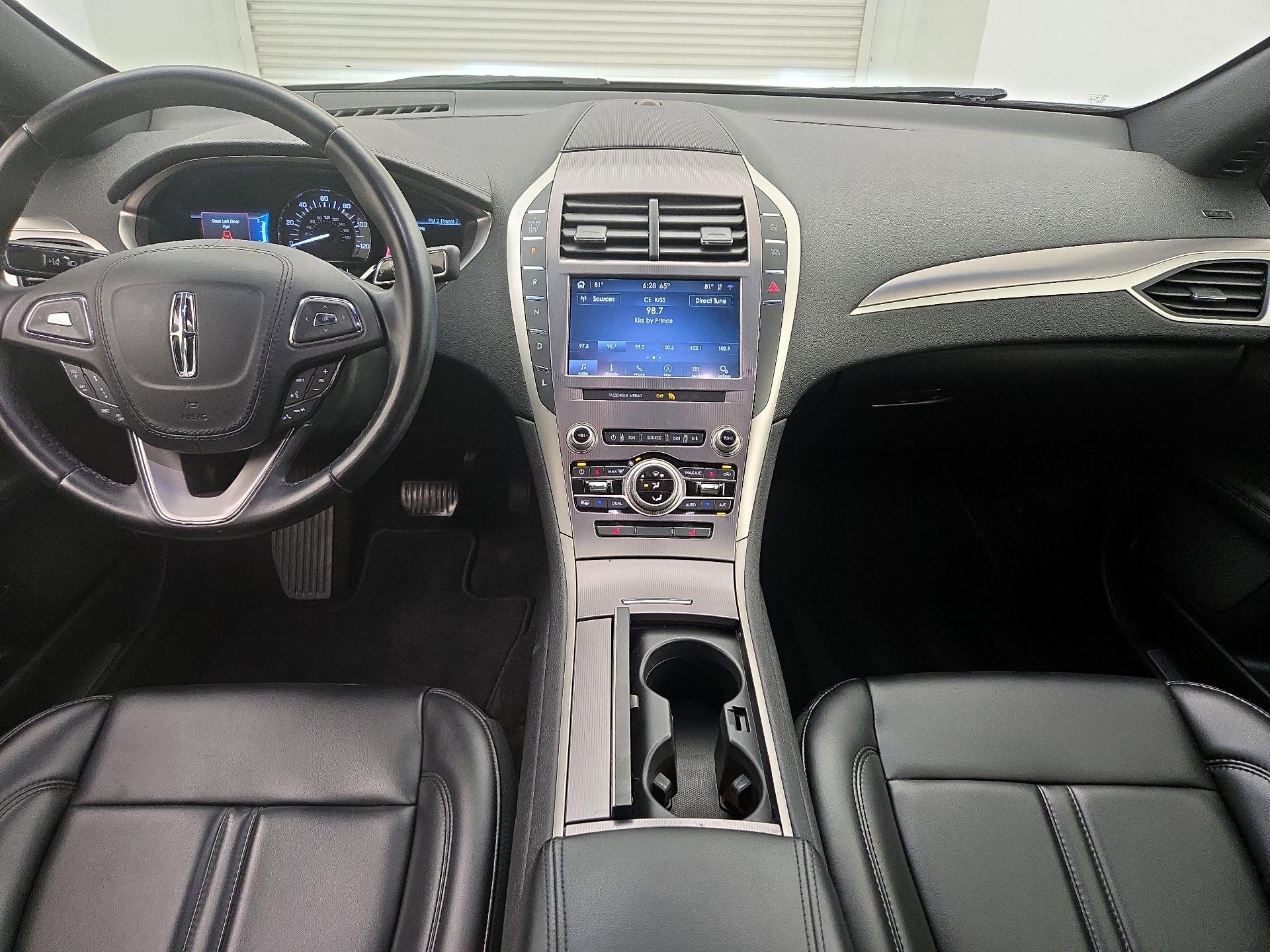 Thumbnail: 2020 Lincoln MKZ - 9