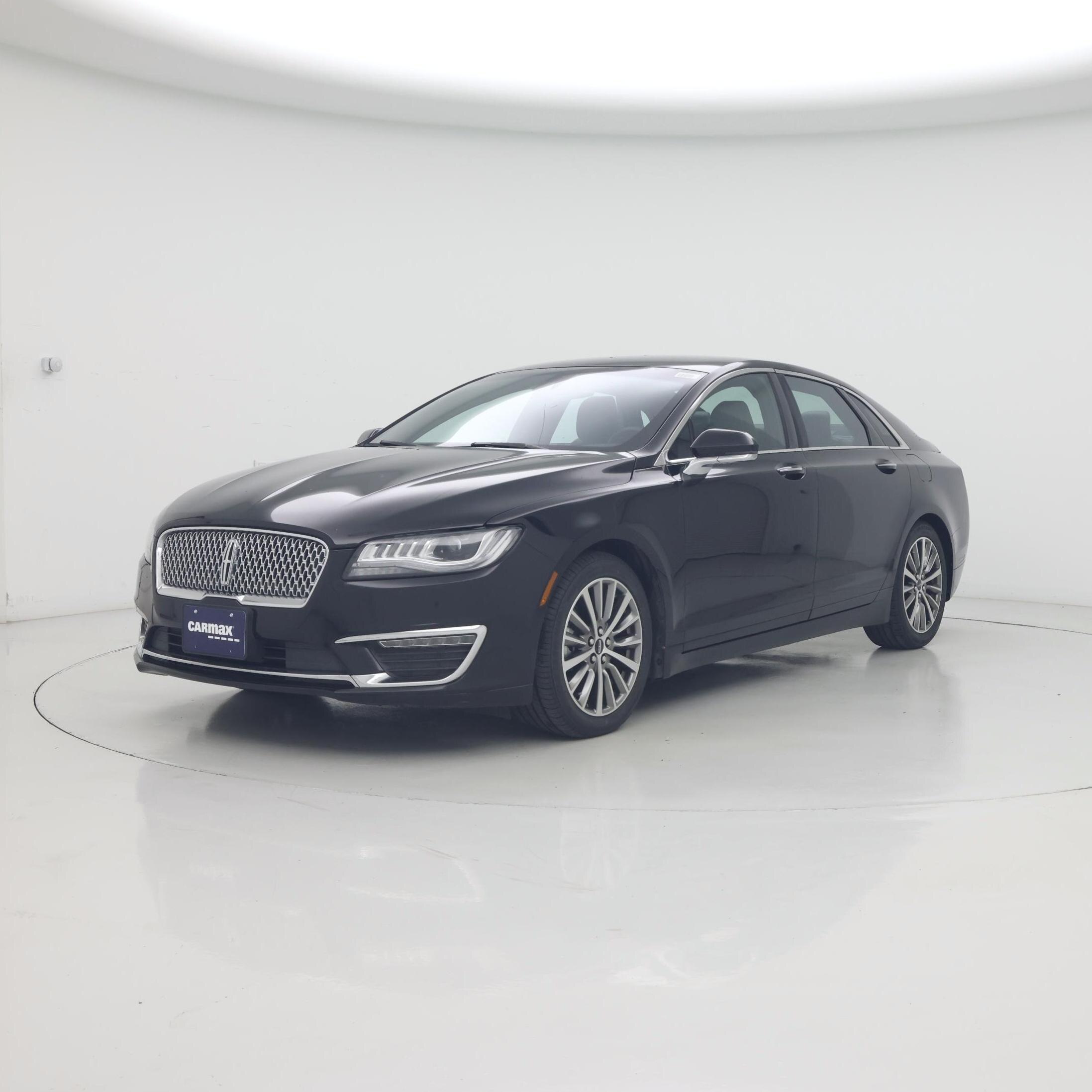 Thumbnail: 2020 Lincoln MKZ - 4