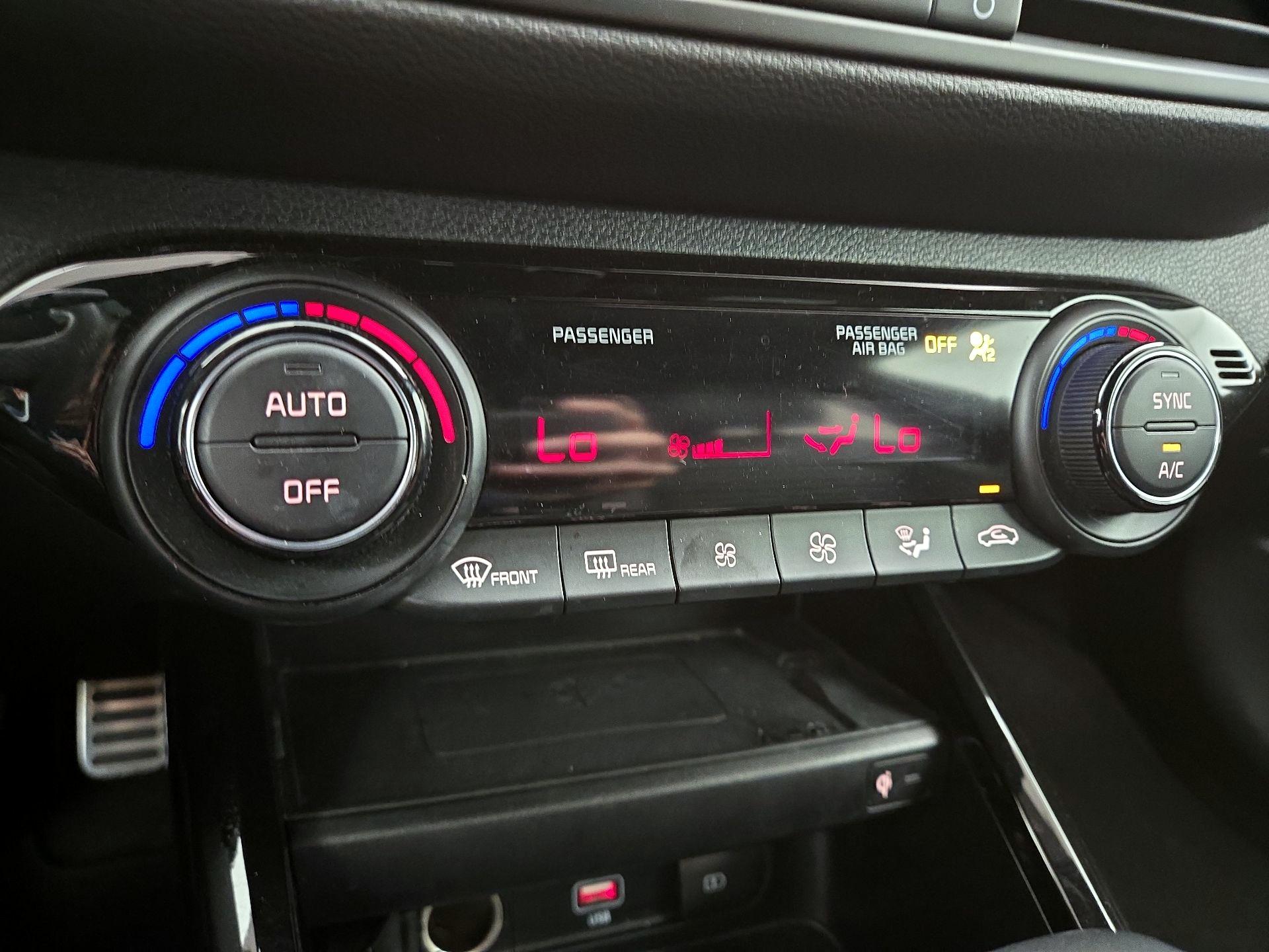 Thumbnail: 2023 Kia Forte - 16