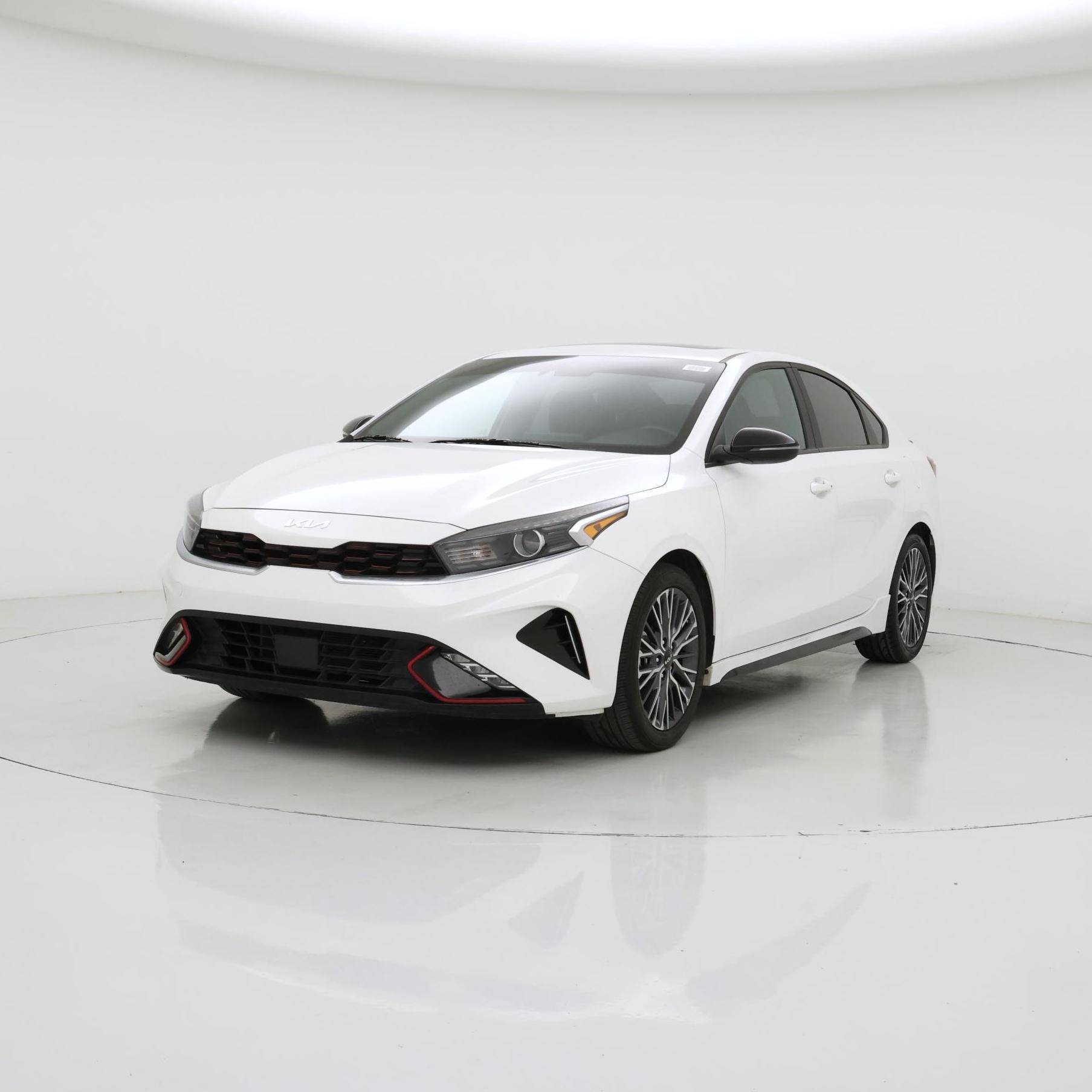 Thumbnail: 2023 Kia Forte - 4