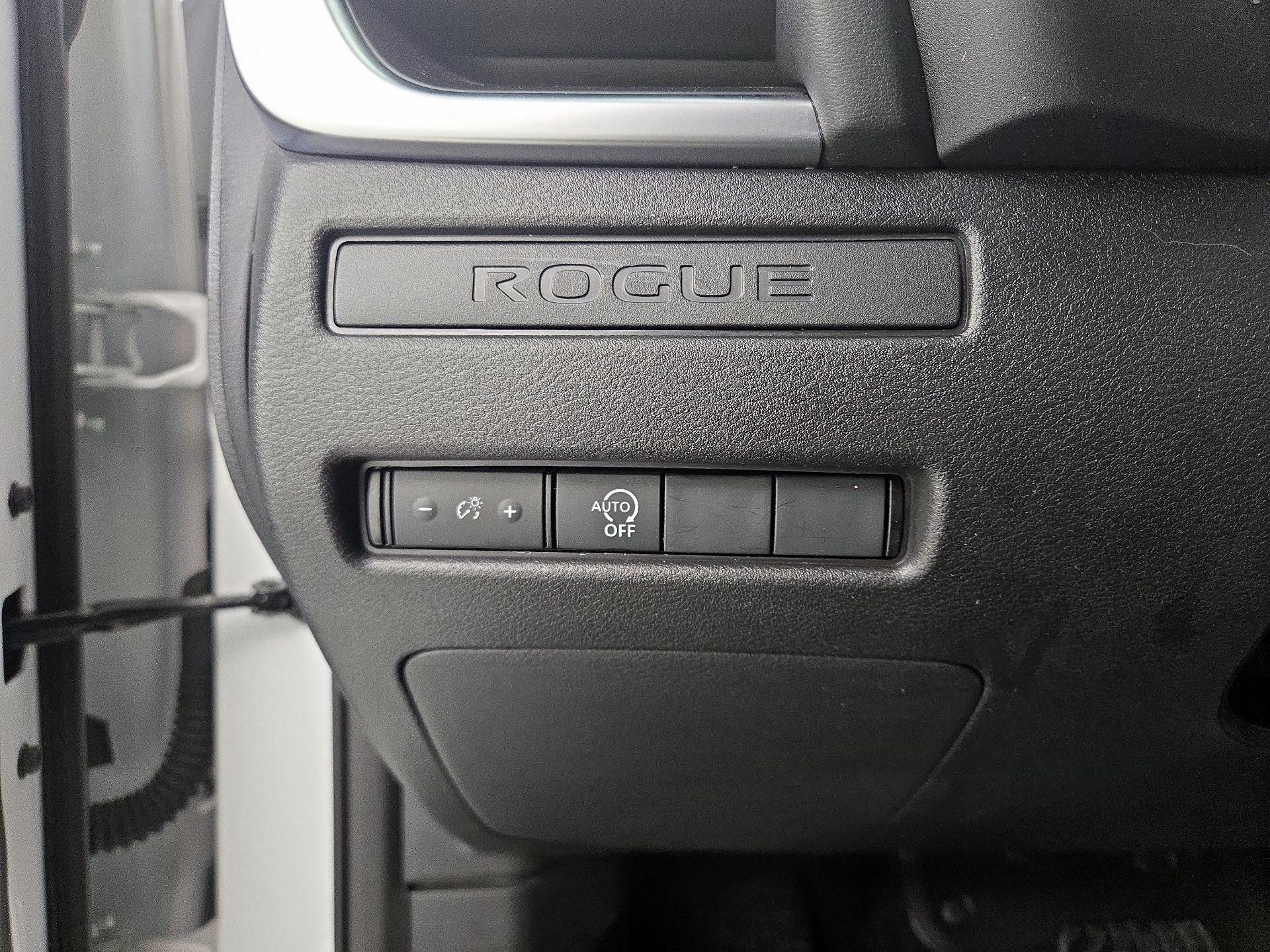 Thumbnail: 2024 Nissan Rogue - 13