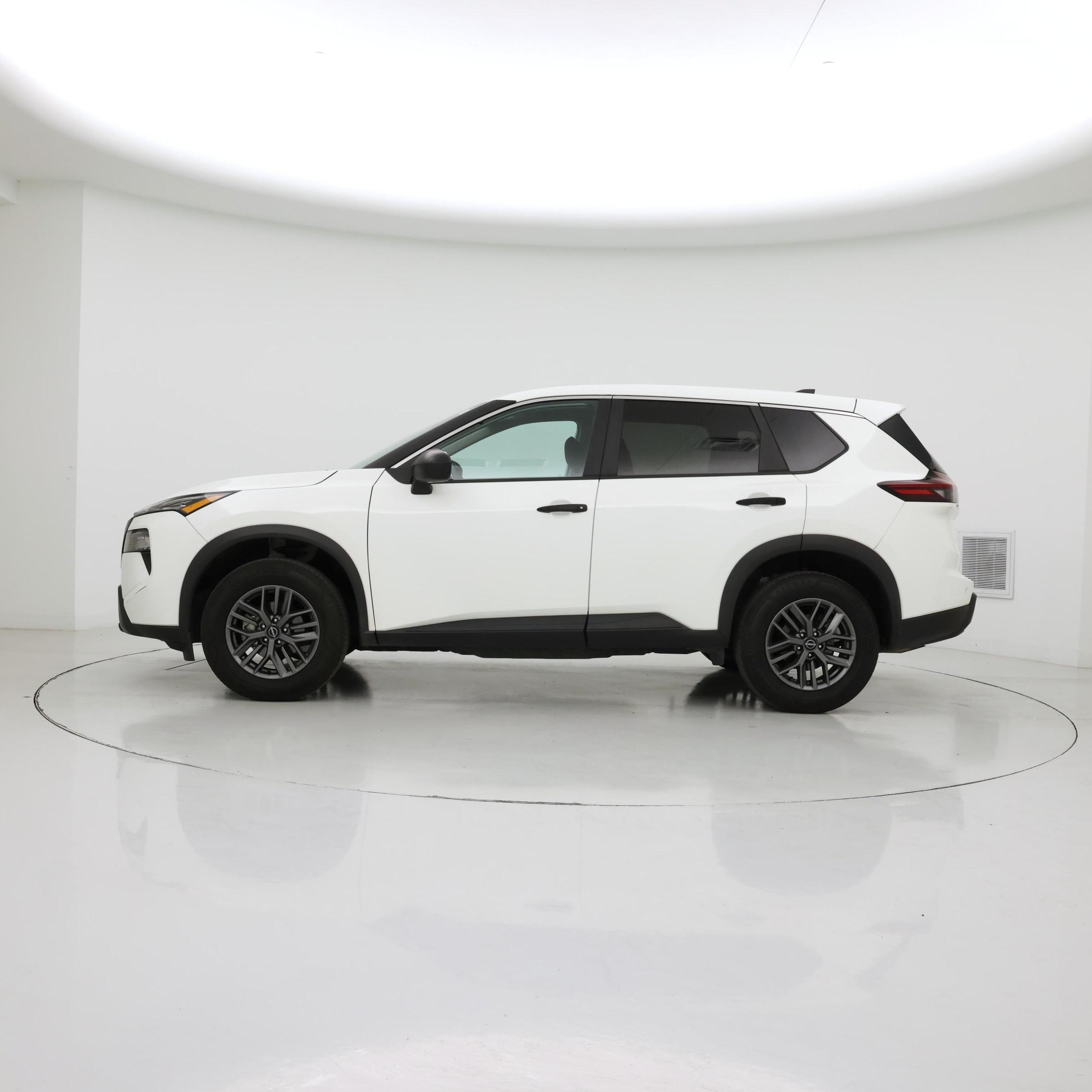 Thumbnail: 2024 Nissan Rogue - 3