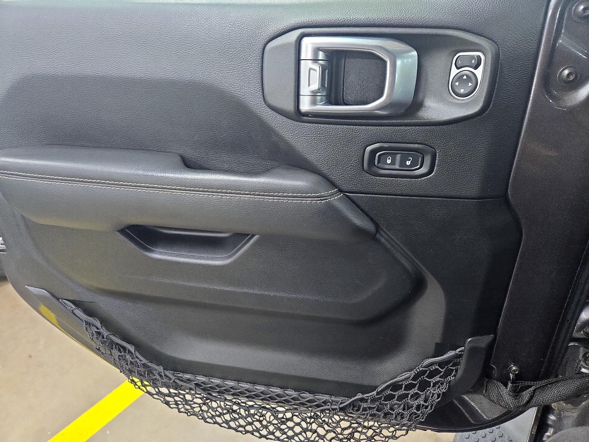 Thumbnail: 2021 Jeep Wrangler - 12