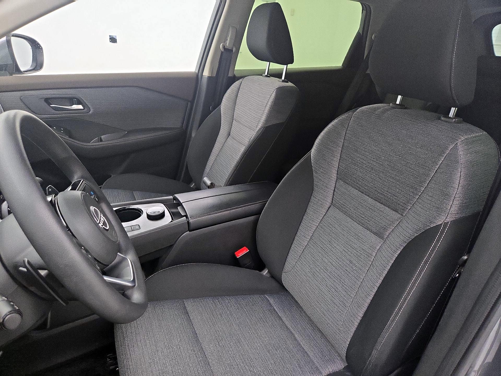 Thumbnail: 2023 Nissan Rogue - 11