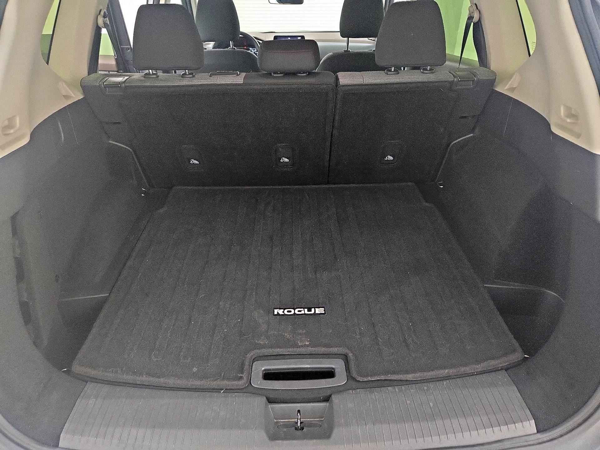 Thumbnail: 2023 Nissan Rogue - 20