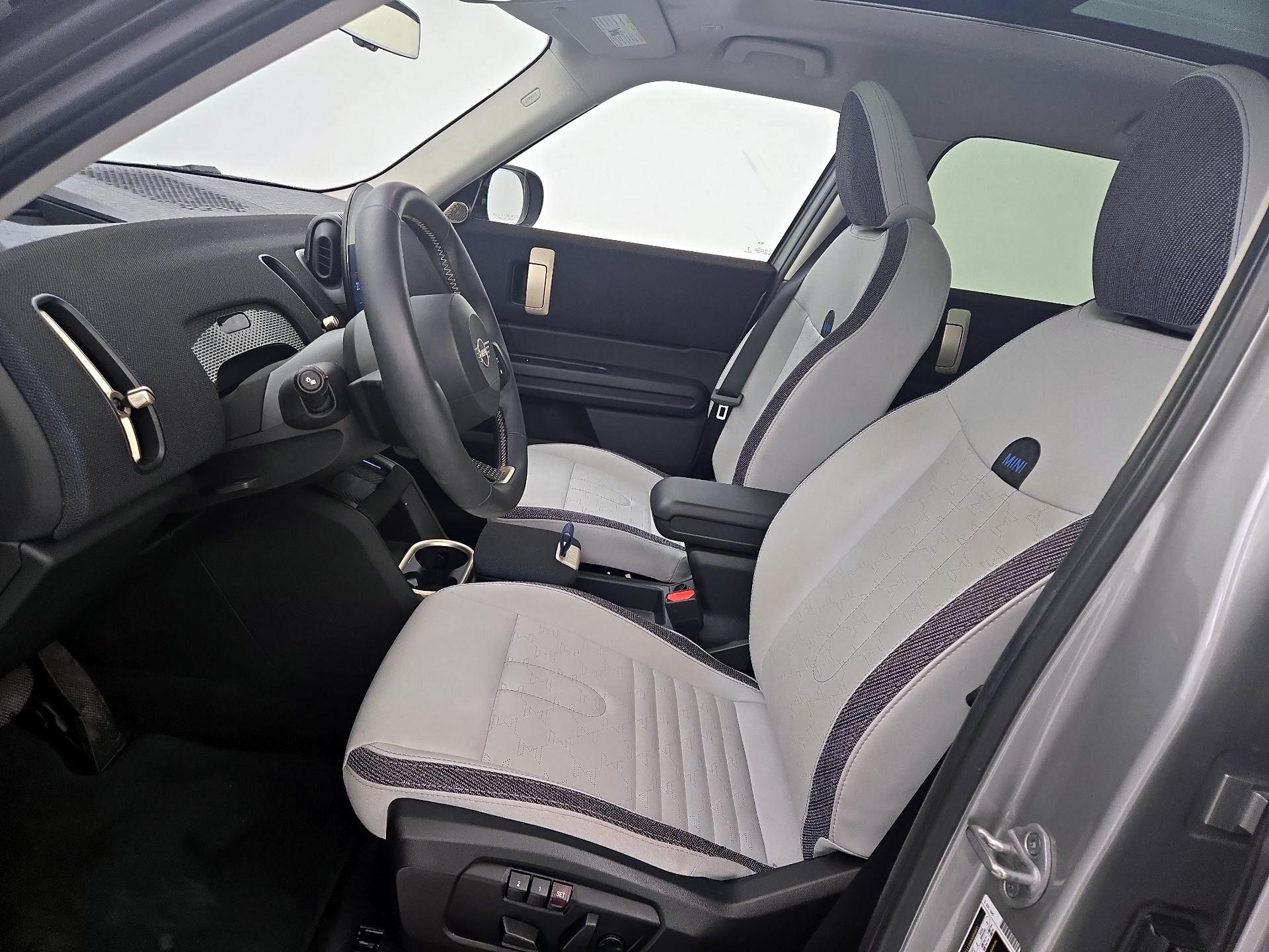 Thumbnail: 2025 MINI Cooper Countryman - 11