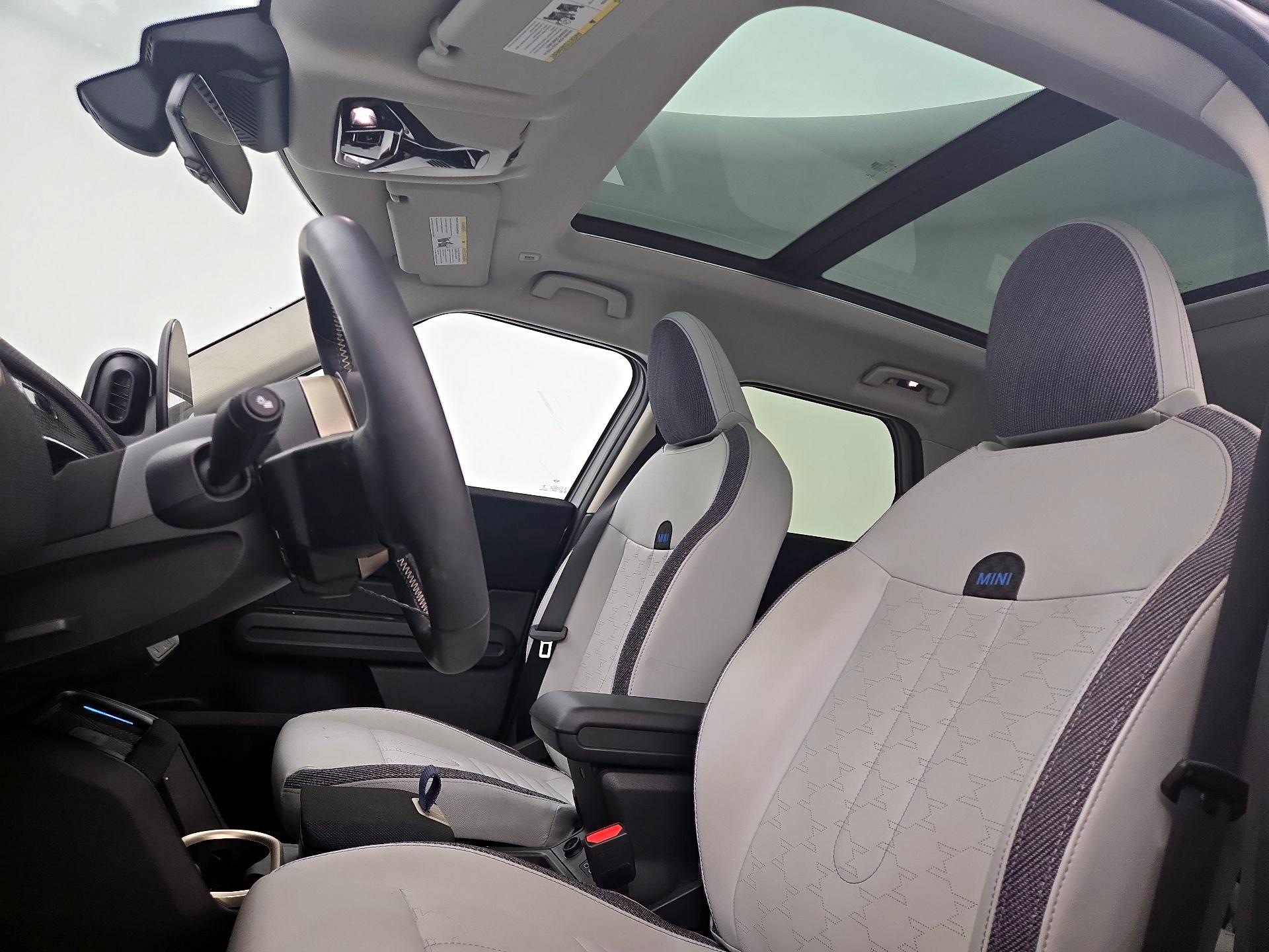 Thumbnail: 2025 MINI Cooper Countryman - 19