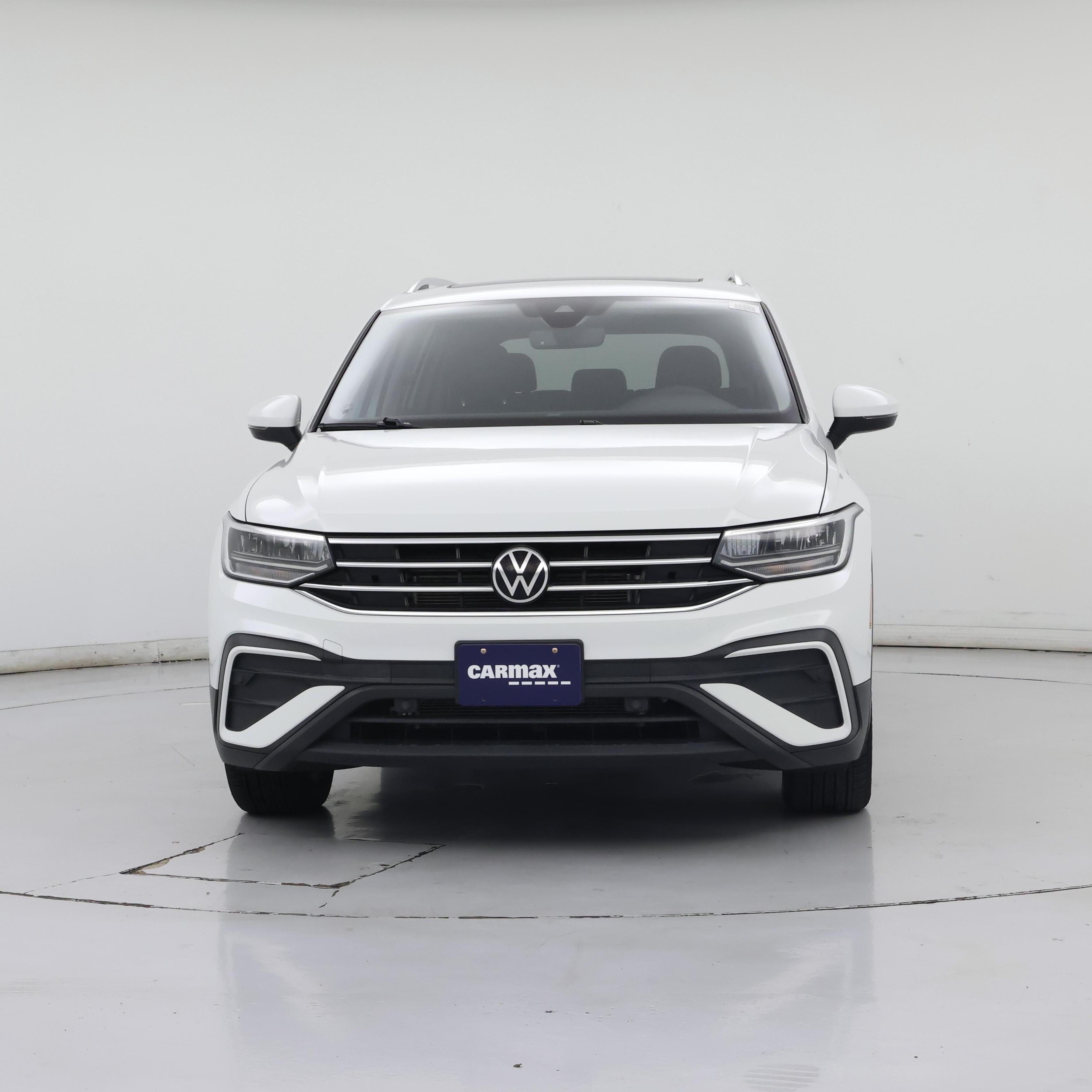 Thumbnail: 2022 Volkswagen Tiguan - 5