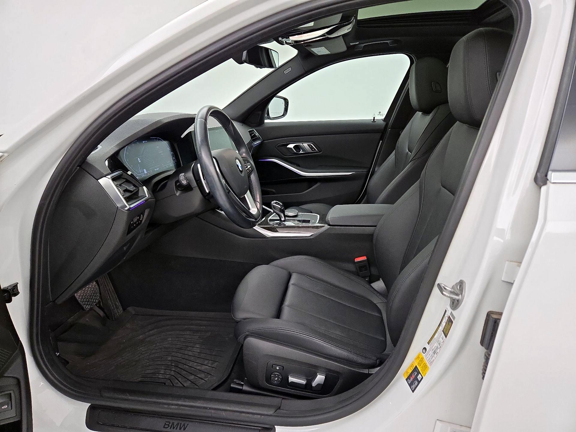 Thumbnail: 2021 BMW 3 Series - 11