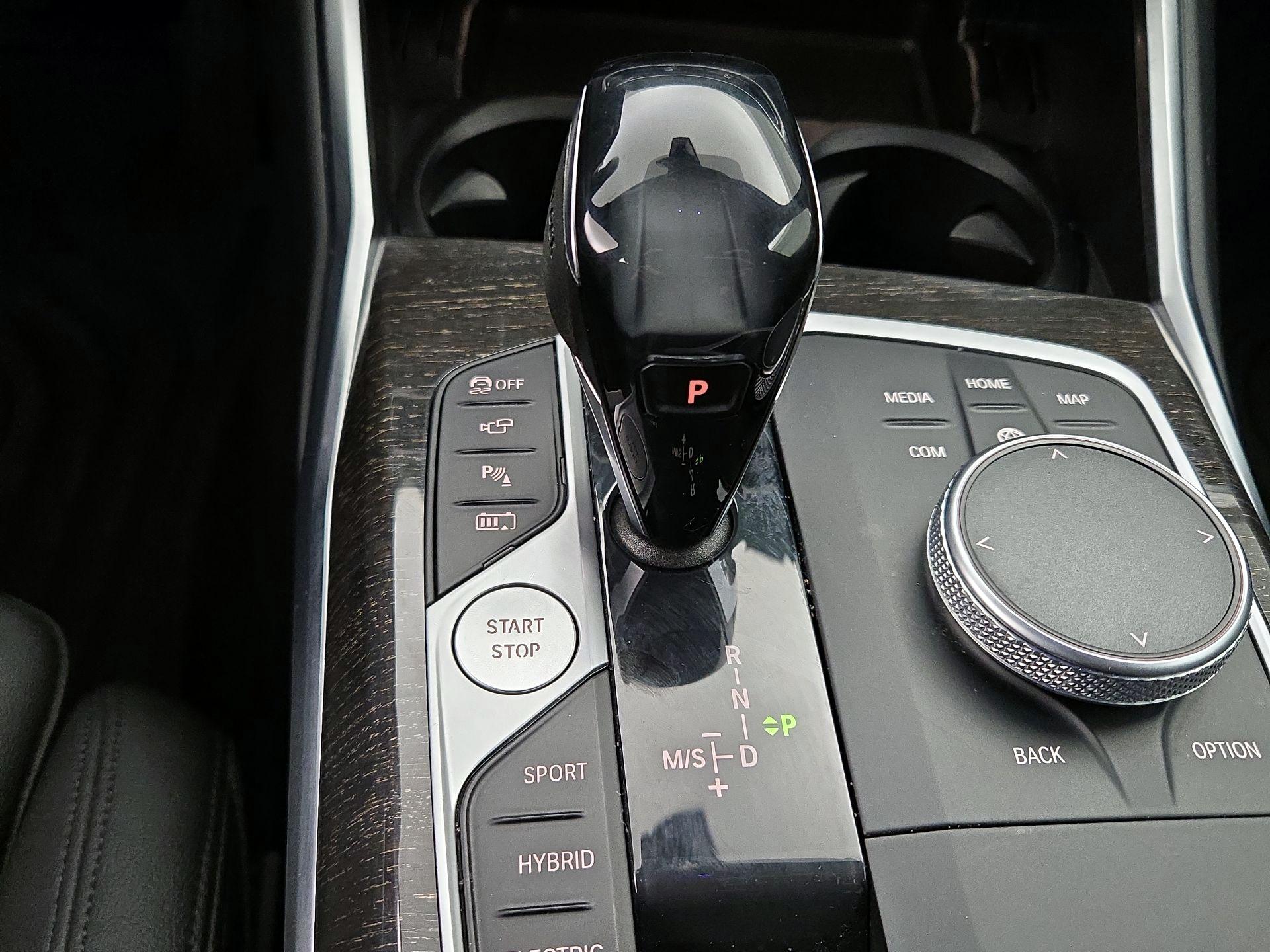 Thumbnail: 2021 BMW 3 Series - 18