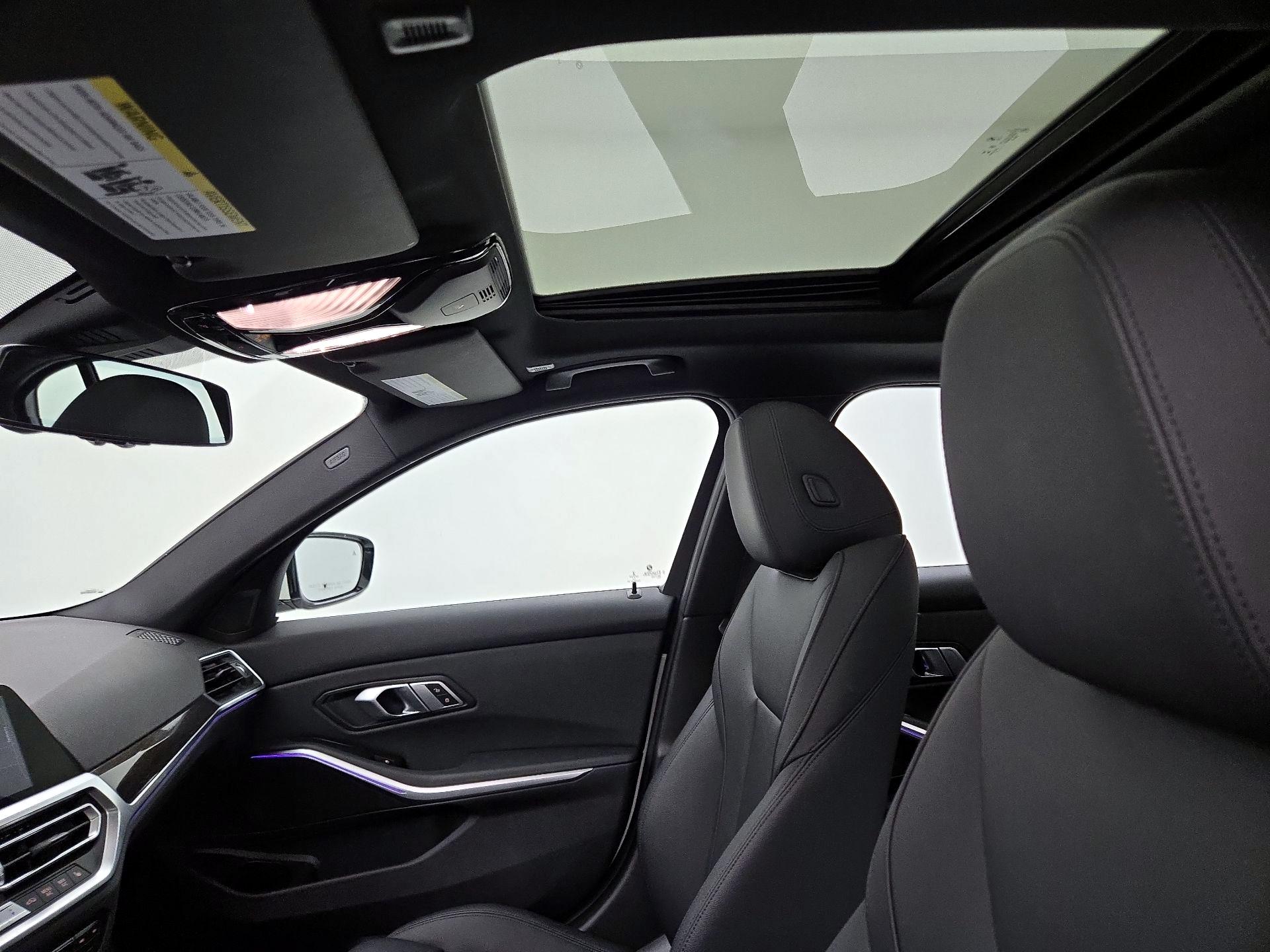 Thumbnail: 2021 BMW 3 Series - 20