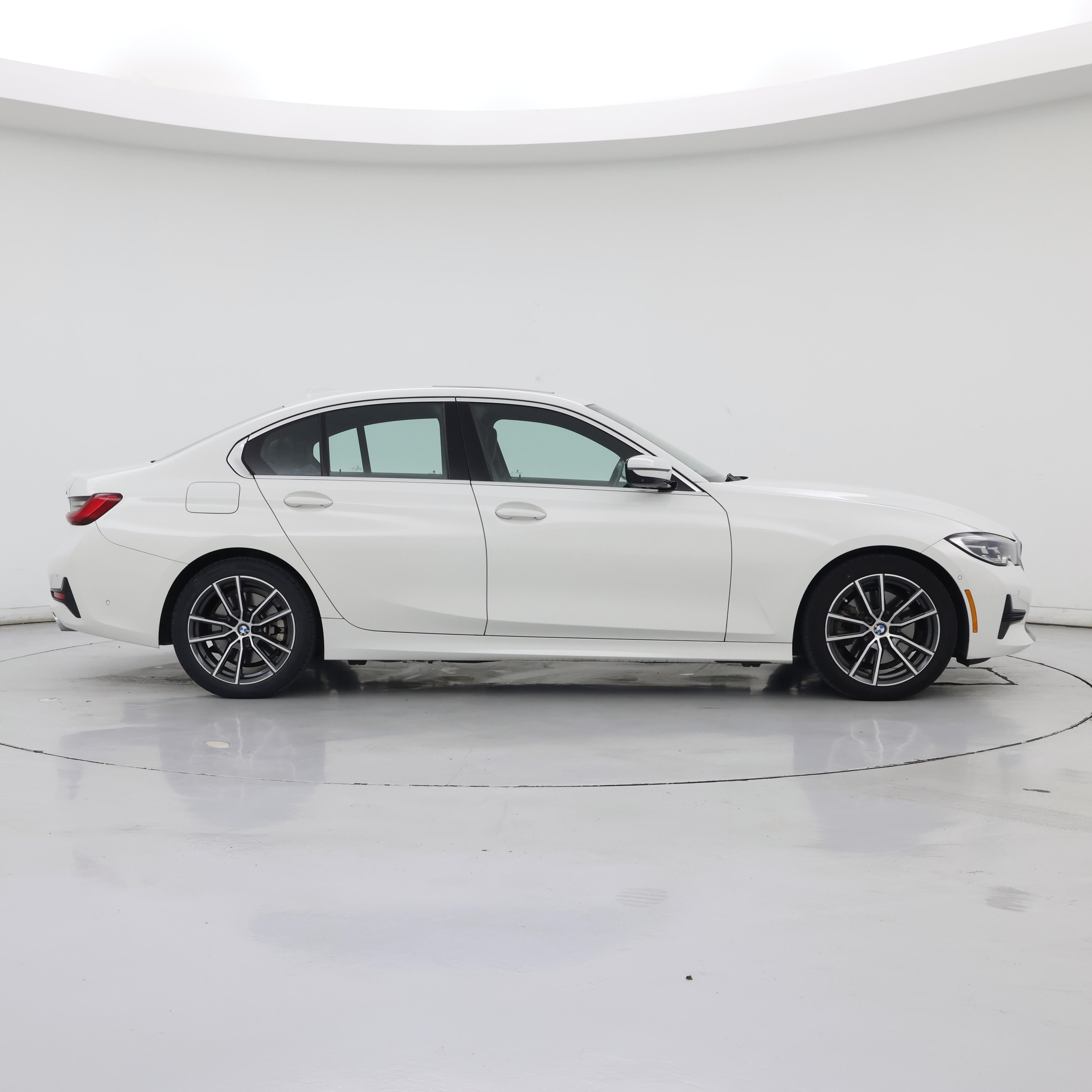 Thumbnail: 2021 BMW 3 Series - 7