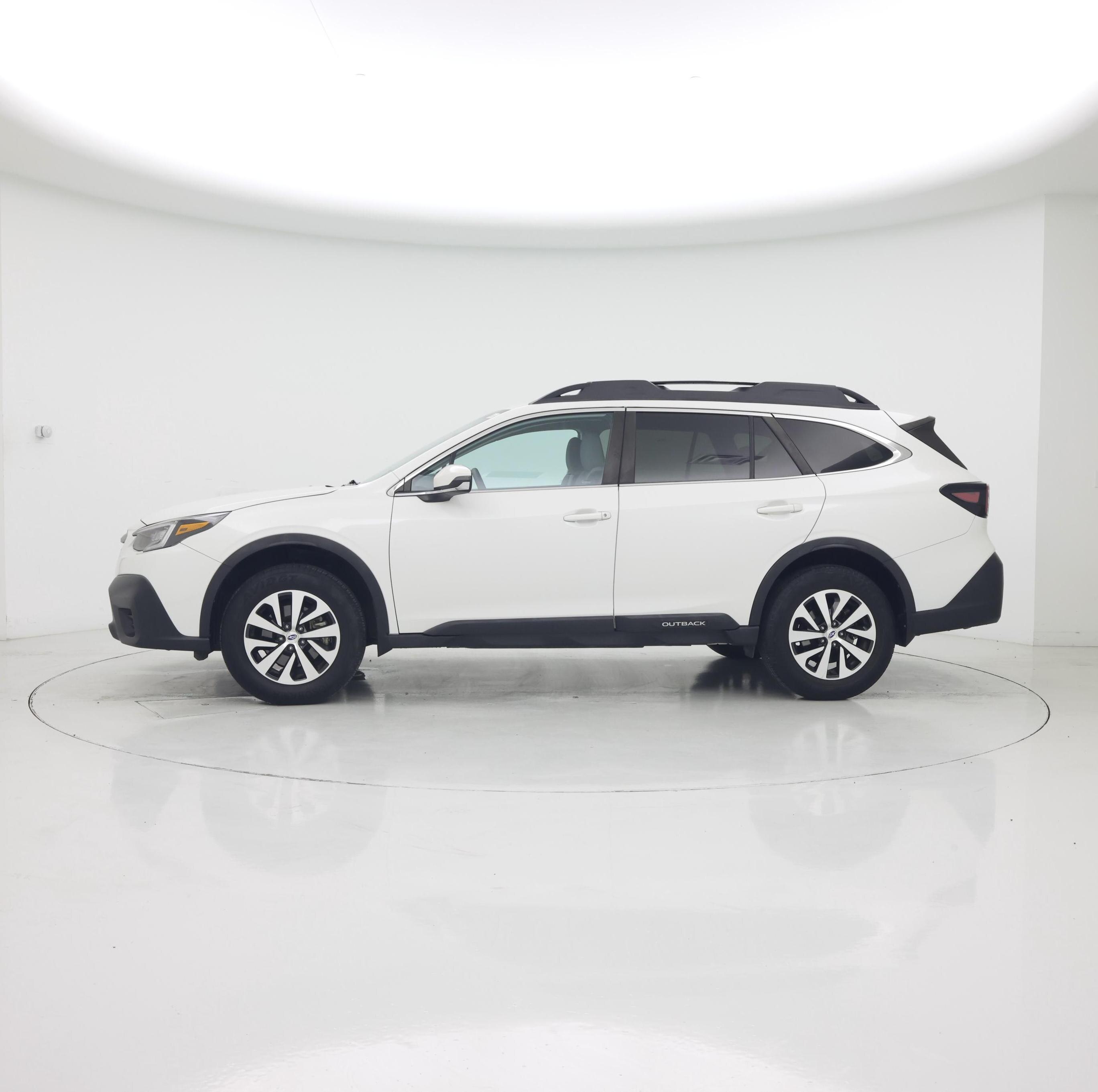 Thumbnail: 2020 Subaru Outback - 3