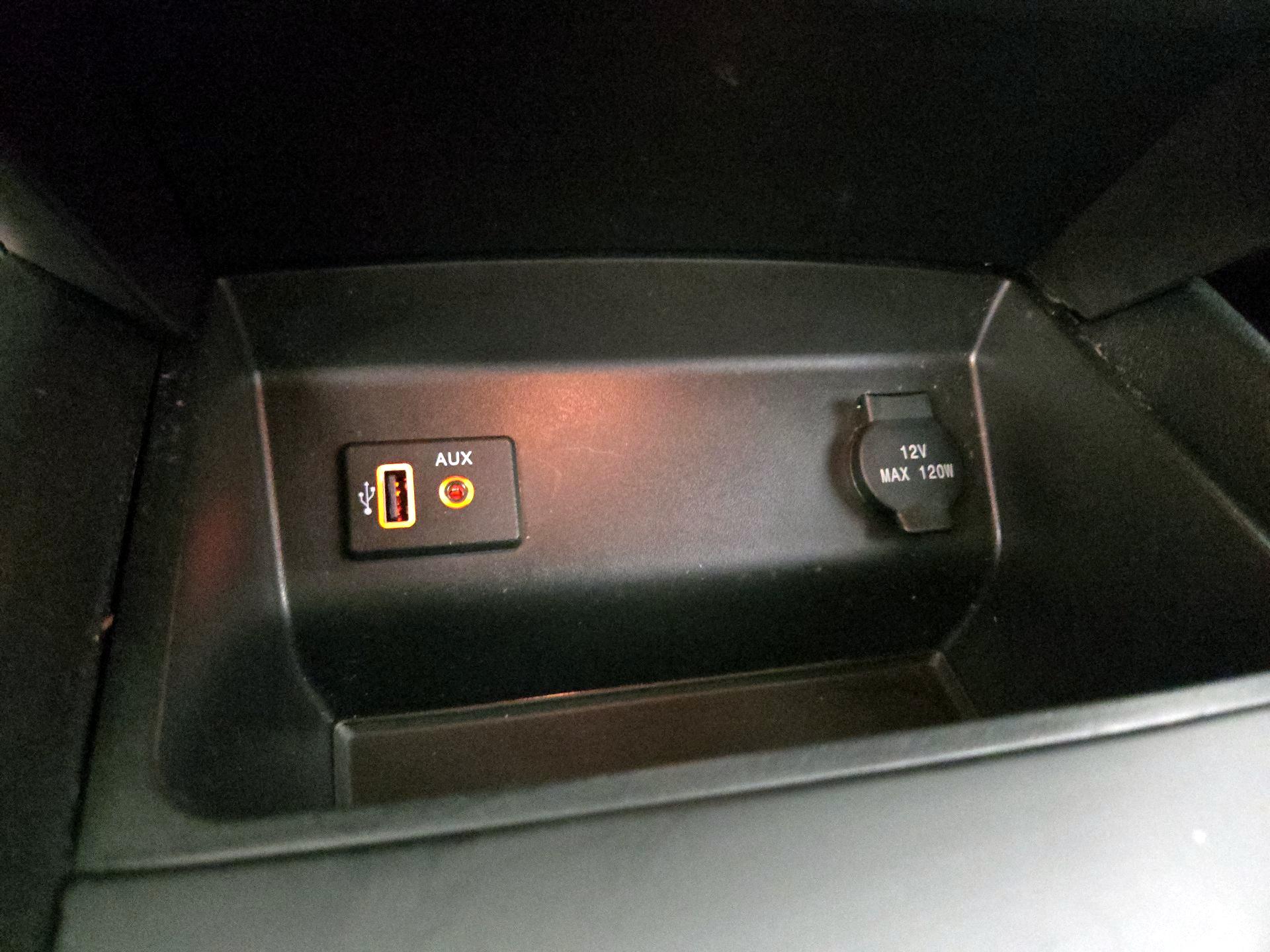 Thumbnail: 2018 Nissan Altima - 18