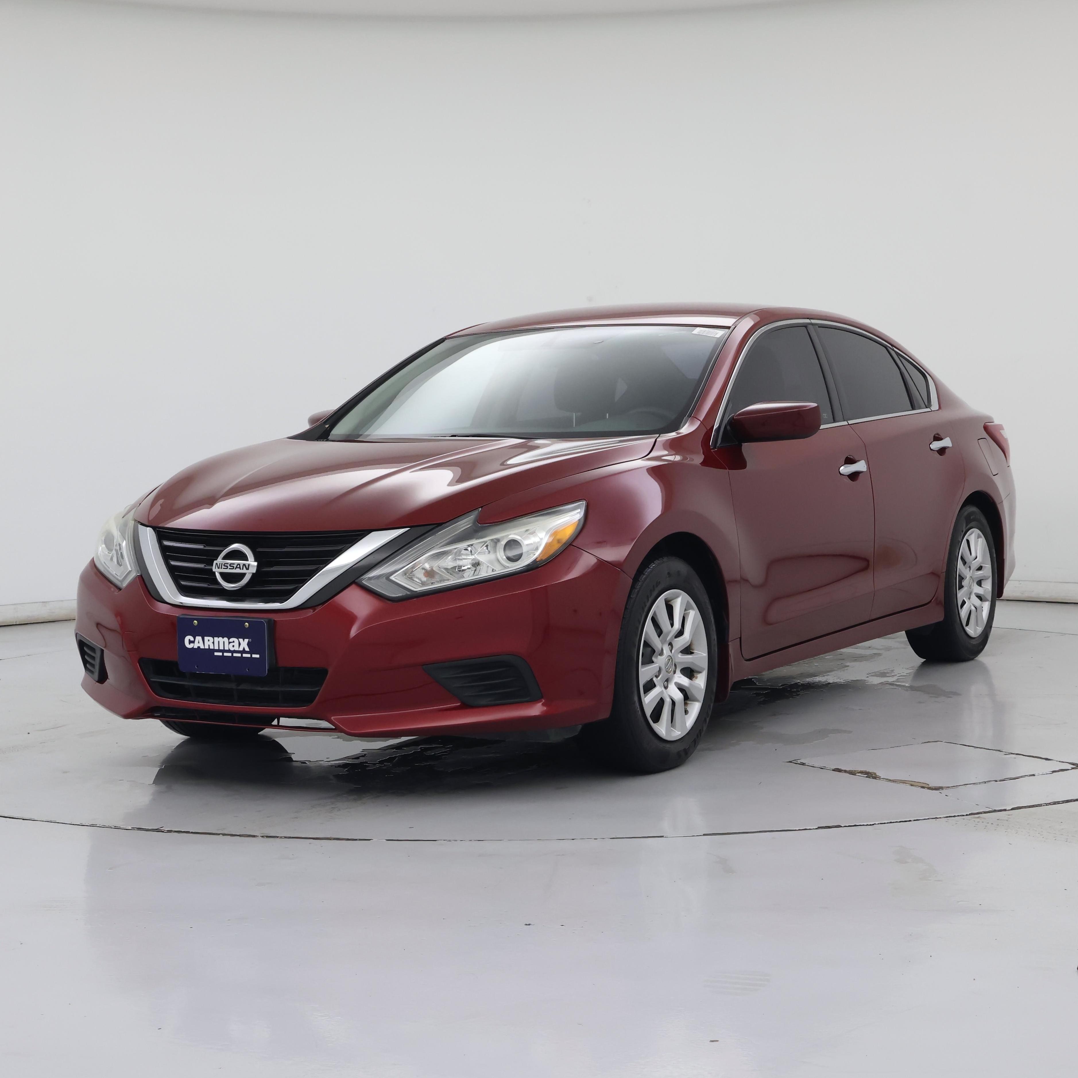 Thumbnail: 2018 Nissan Altima - 4