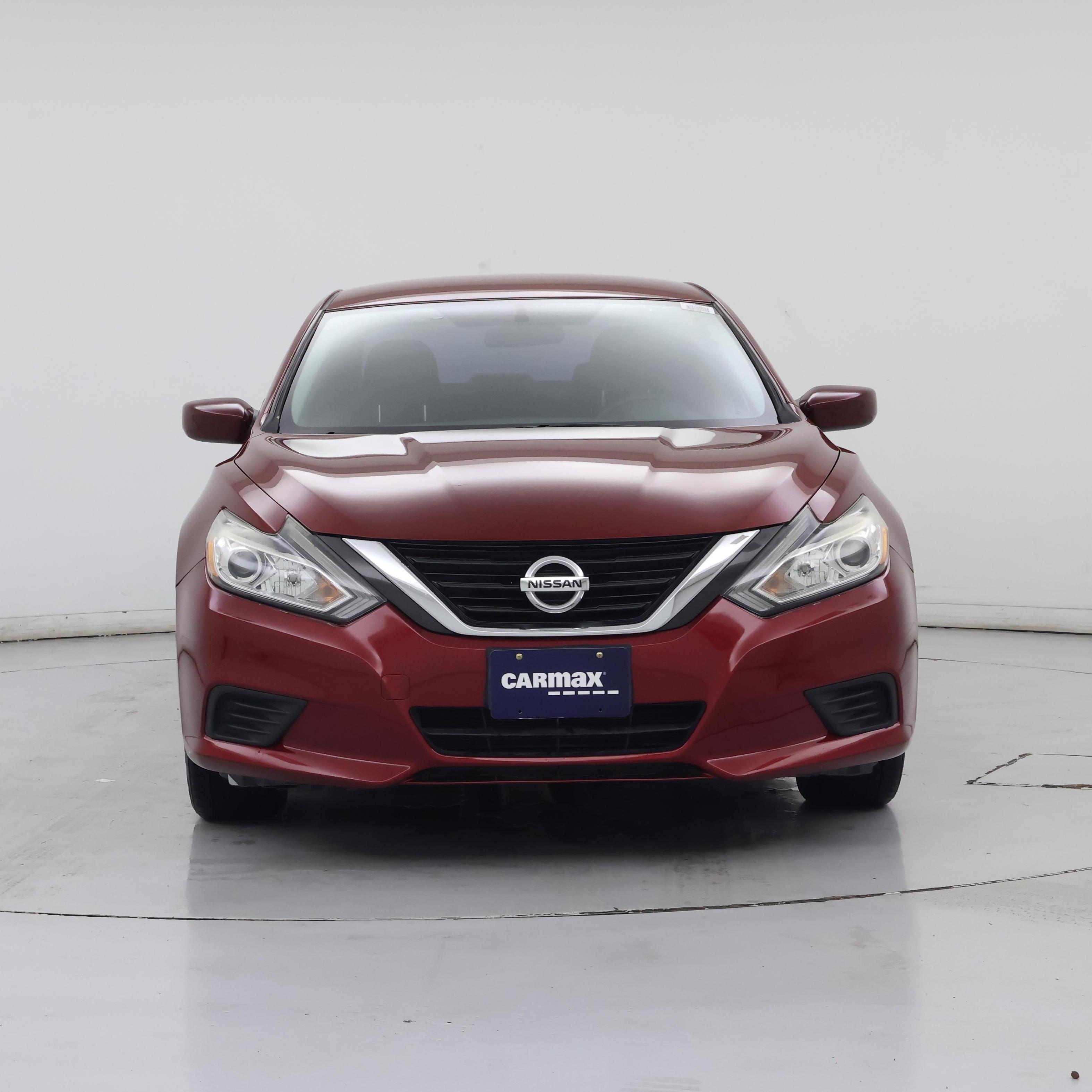 Thumbnail: 2018 Nissan Altima - 5