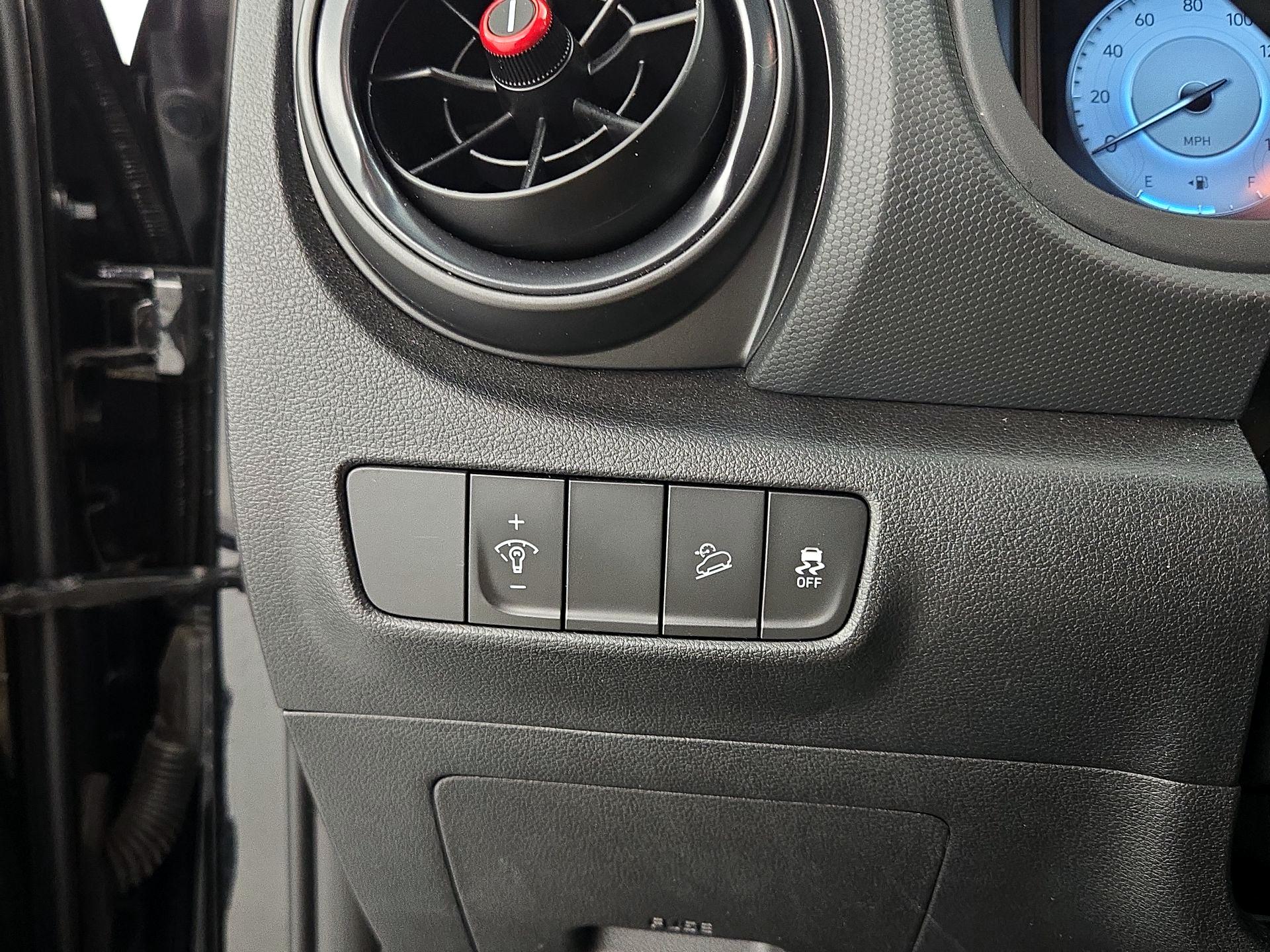 Thumbnail: 2023 Hyundai Kona - 13