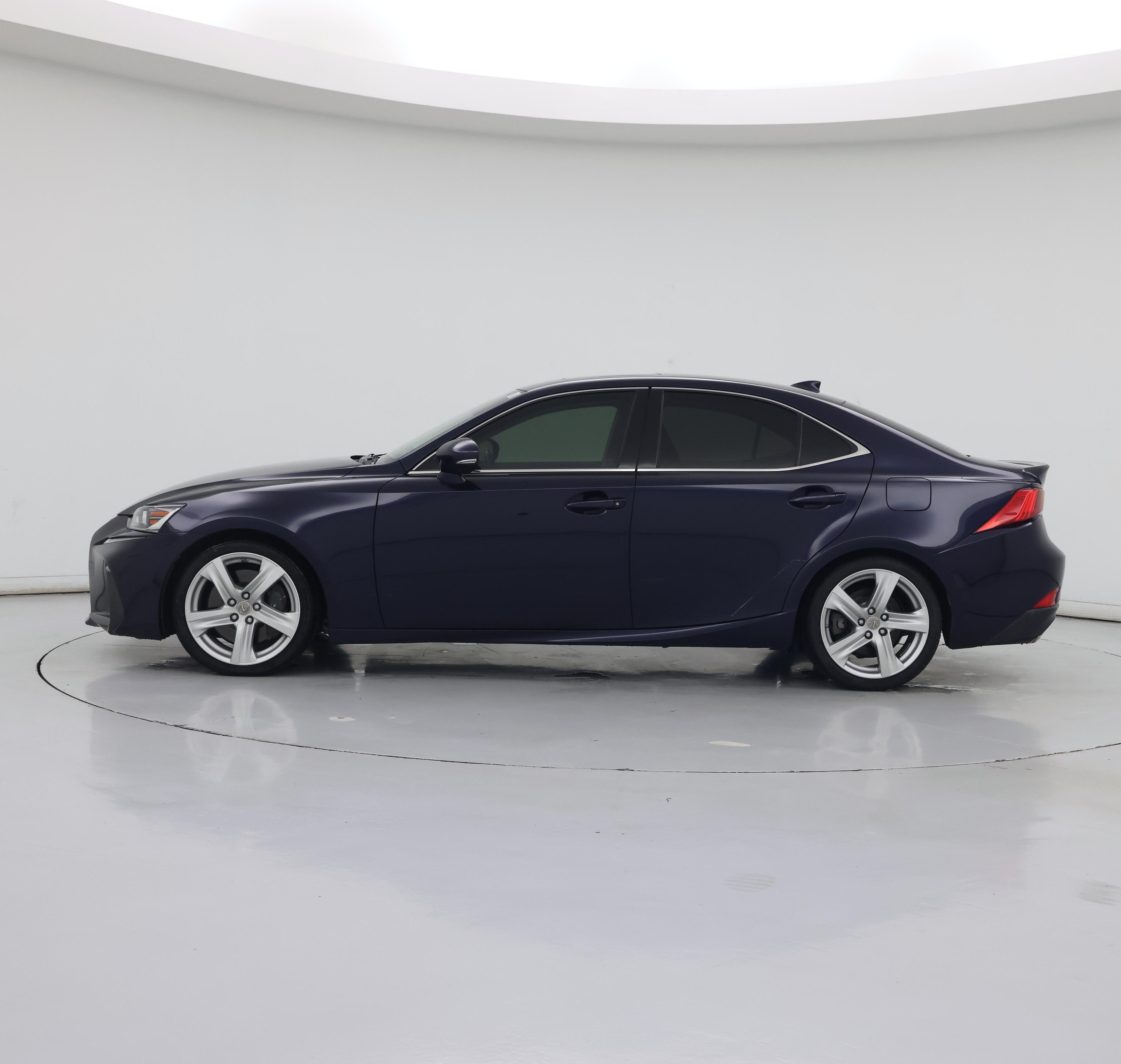 Thumbnail: 2017 Lexus IS - 3