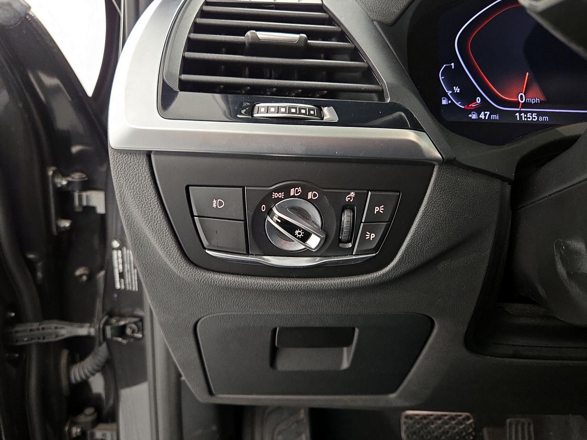 Thumbnail: 2021 BMW X3 - 13