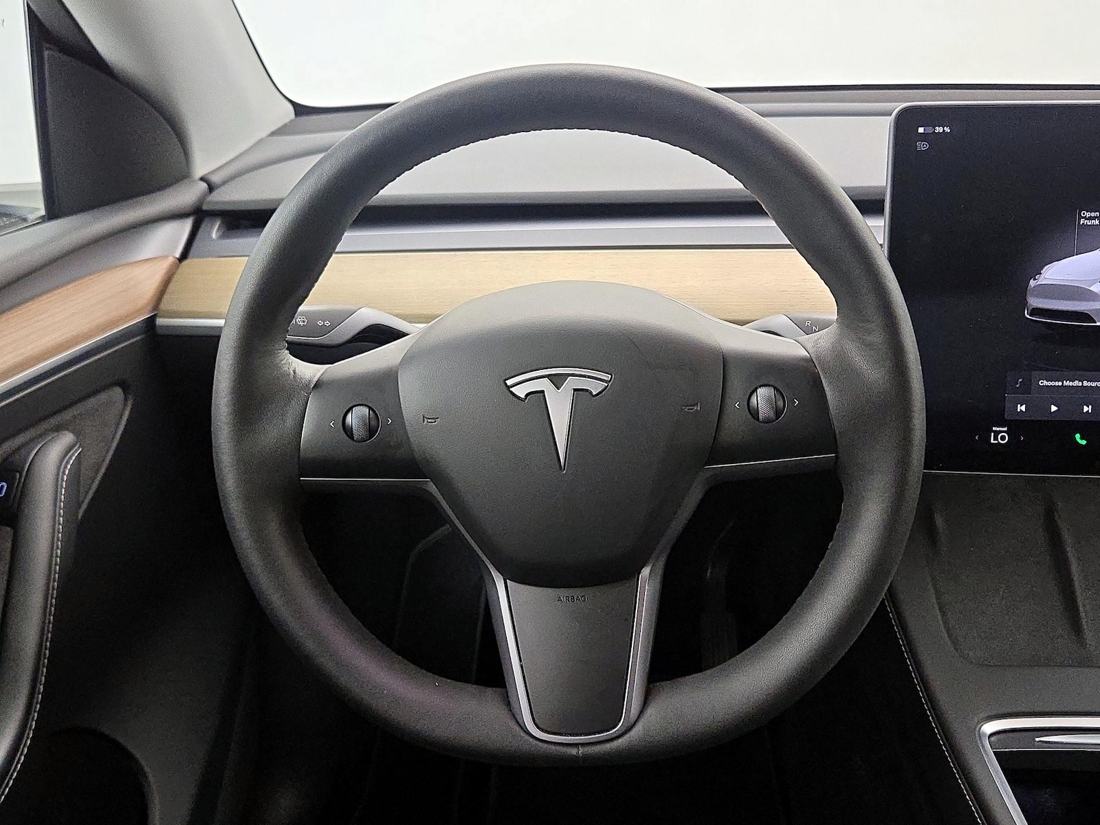 2023 Tesla Model Y Long Range - Photo 11