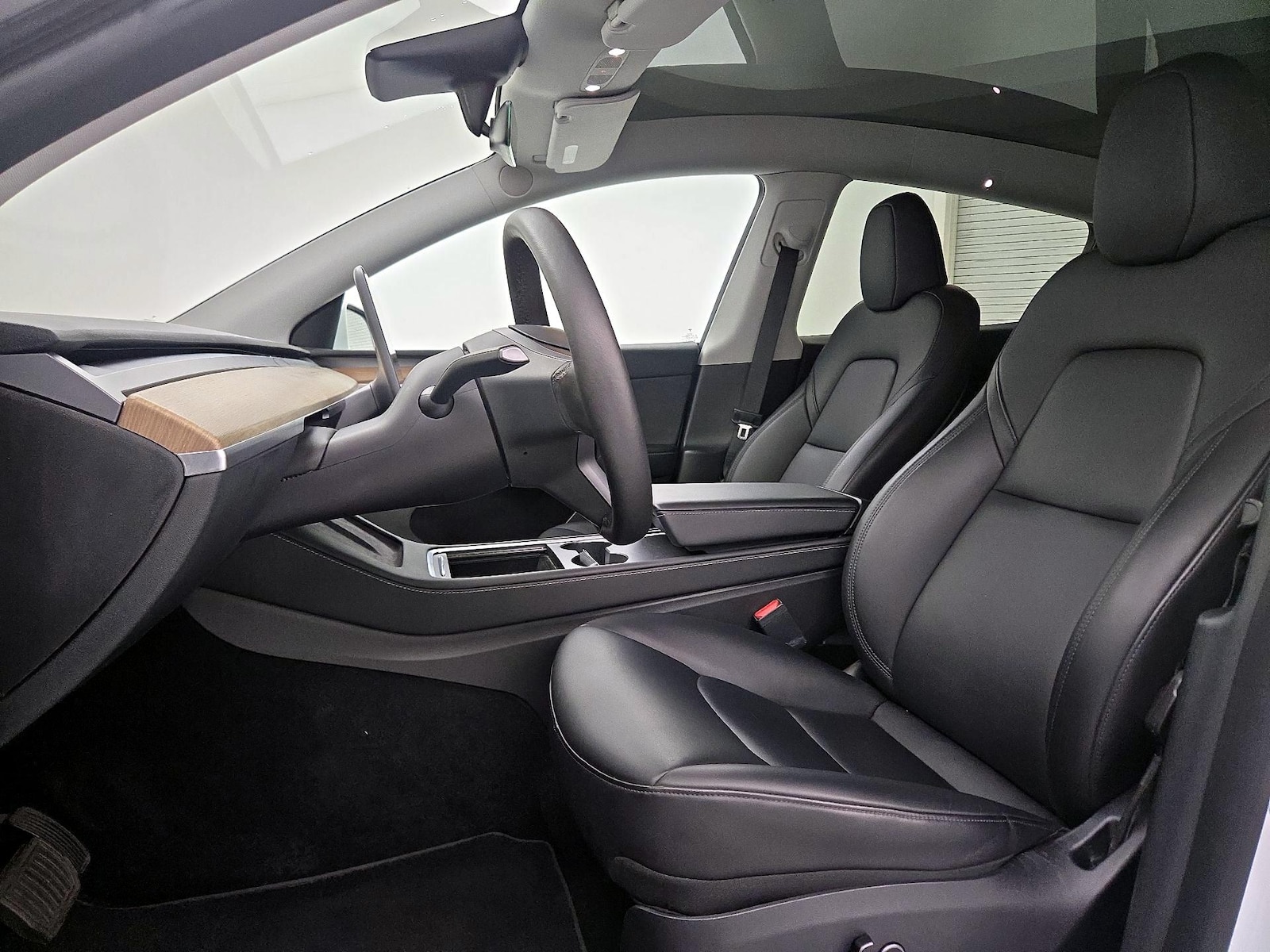 2023 Tesla Model Y Long Range - Photo 12