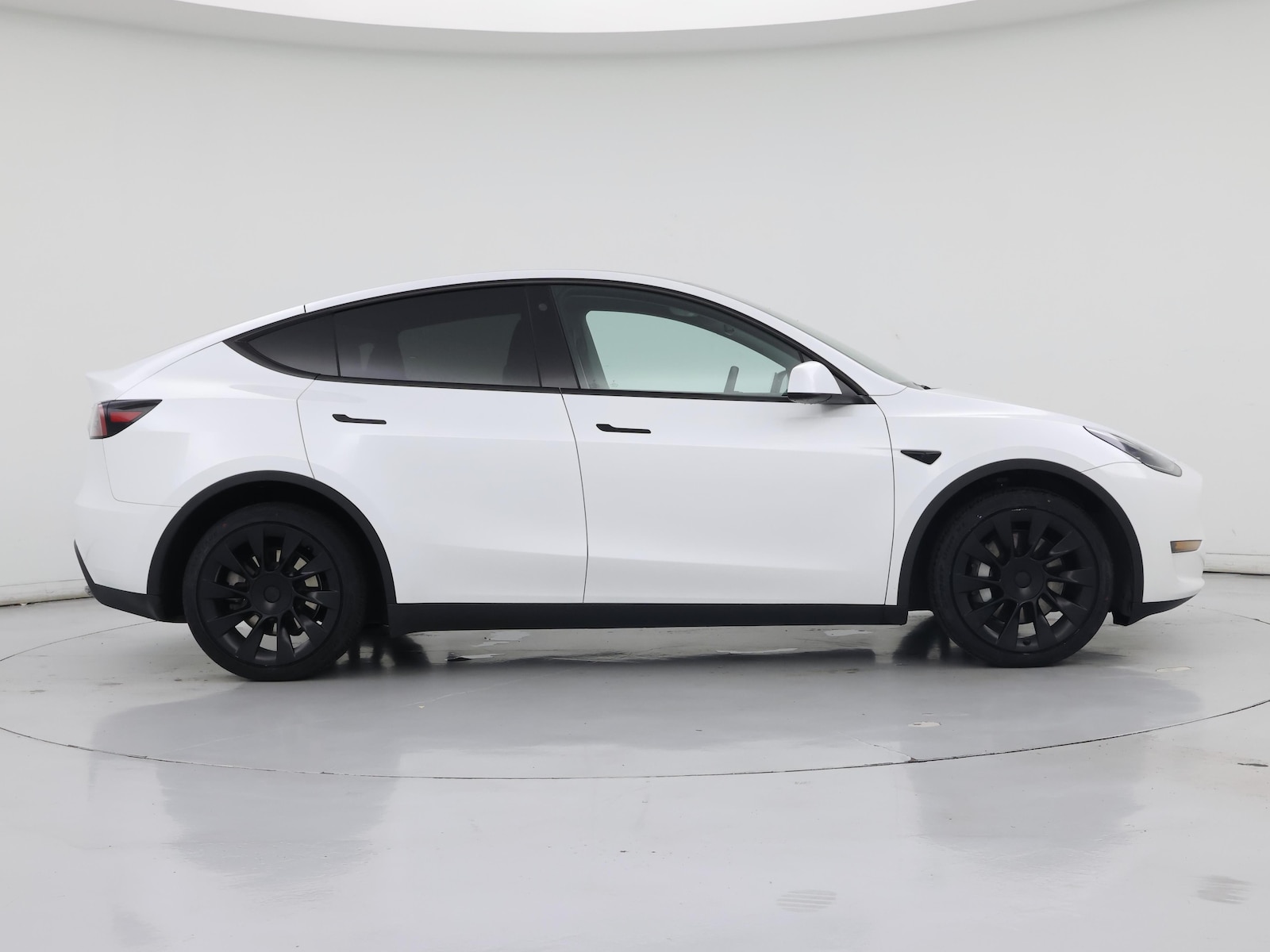 2023 Tesla Model Y Long Range - Photo 8