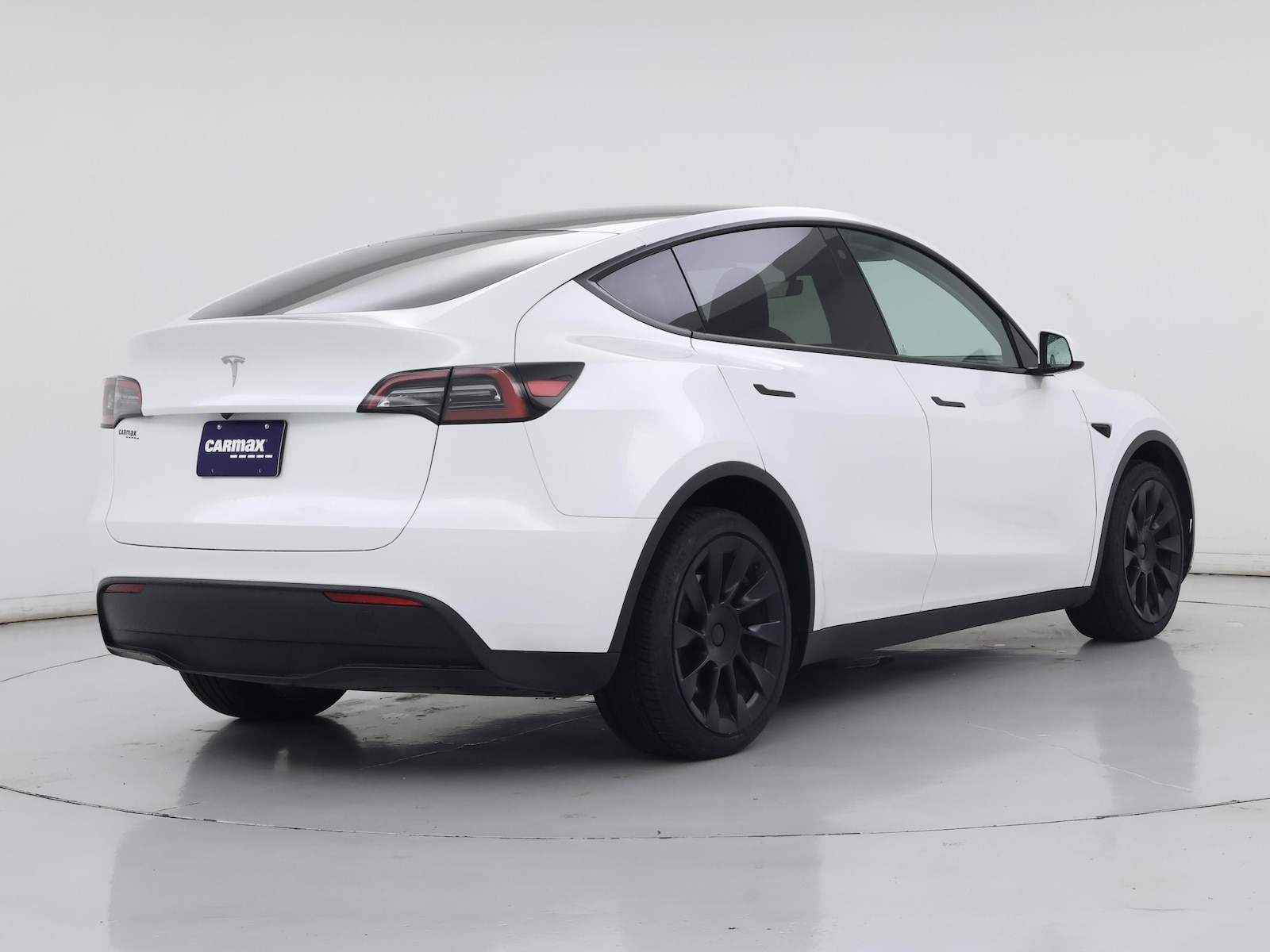 2023 Tesla Model Y Long Range - Photo 9