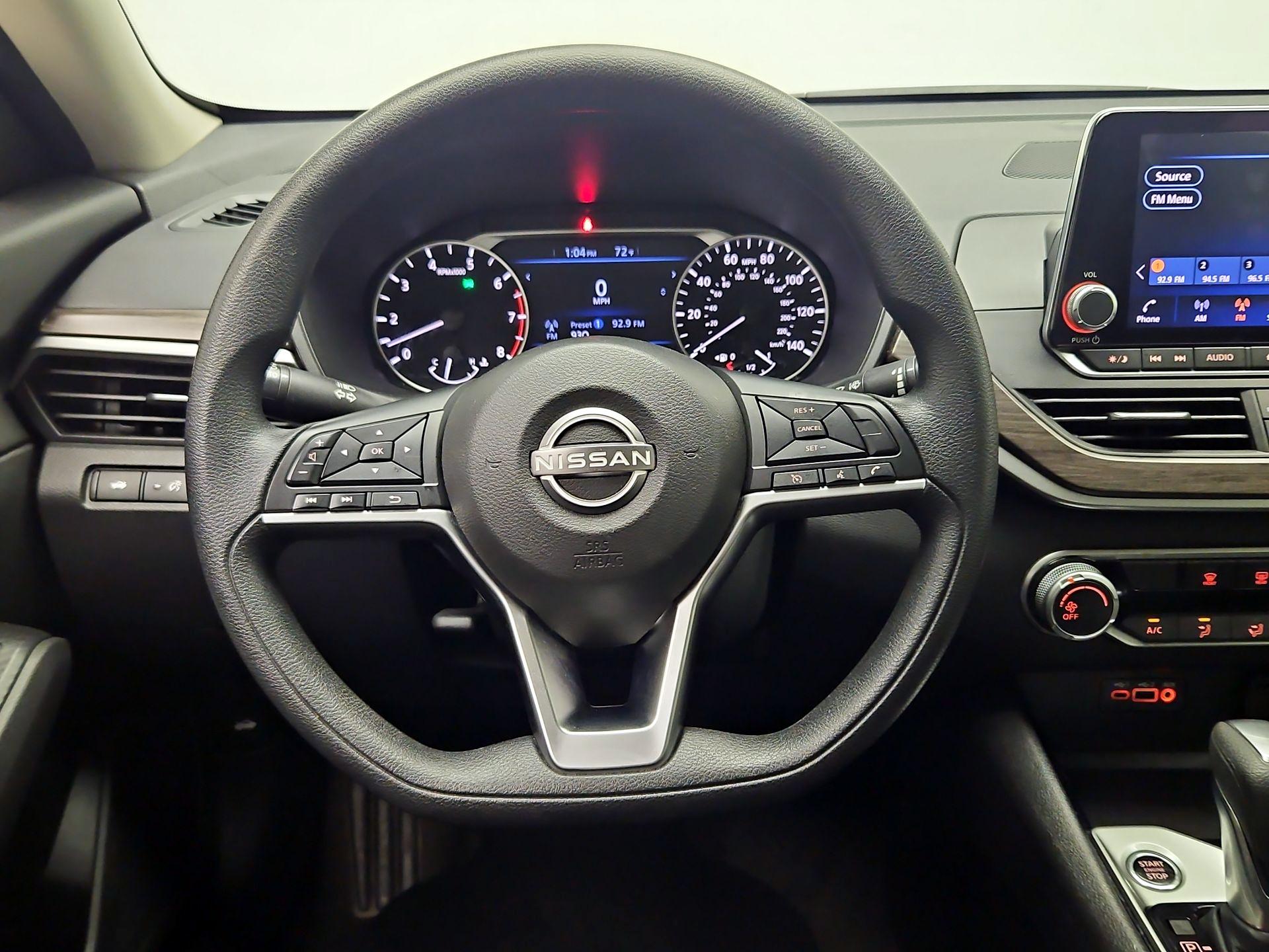 Thumbnail: 2024 Nissan Altima - 10