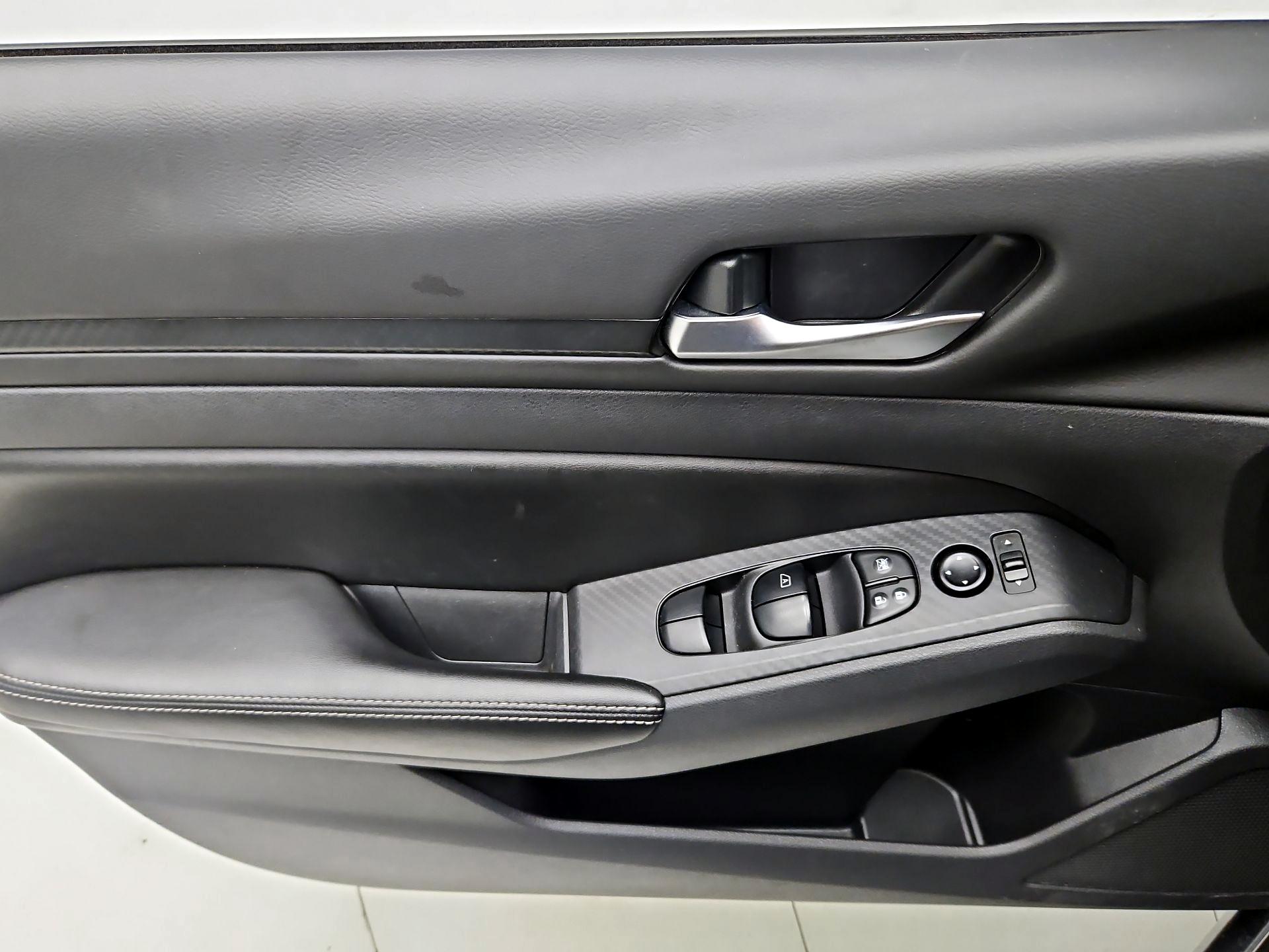 Thumbnail: 2024 Nissan Altima - 12