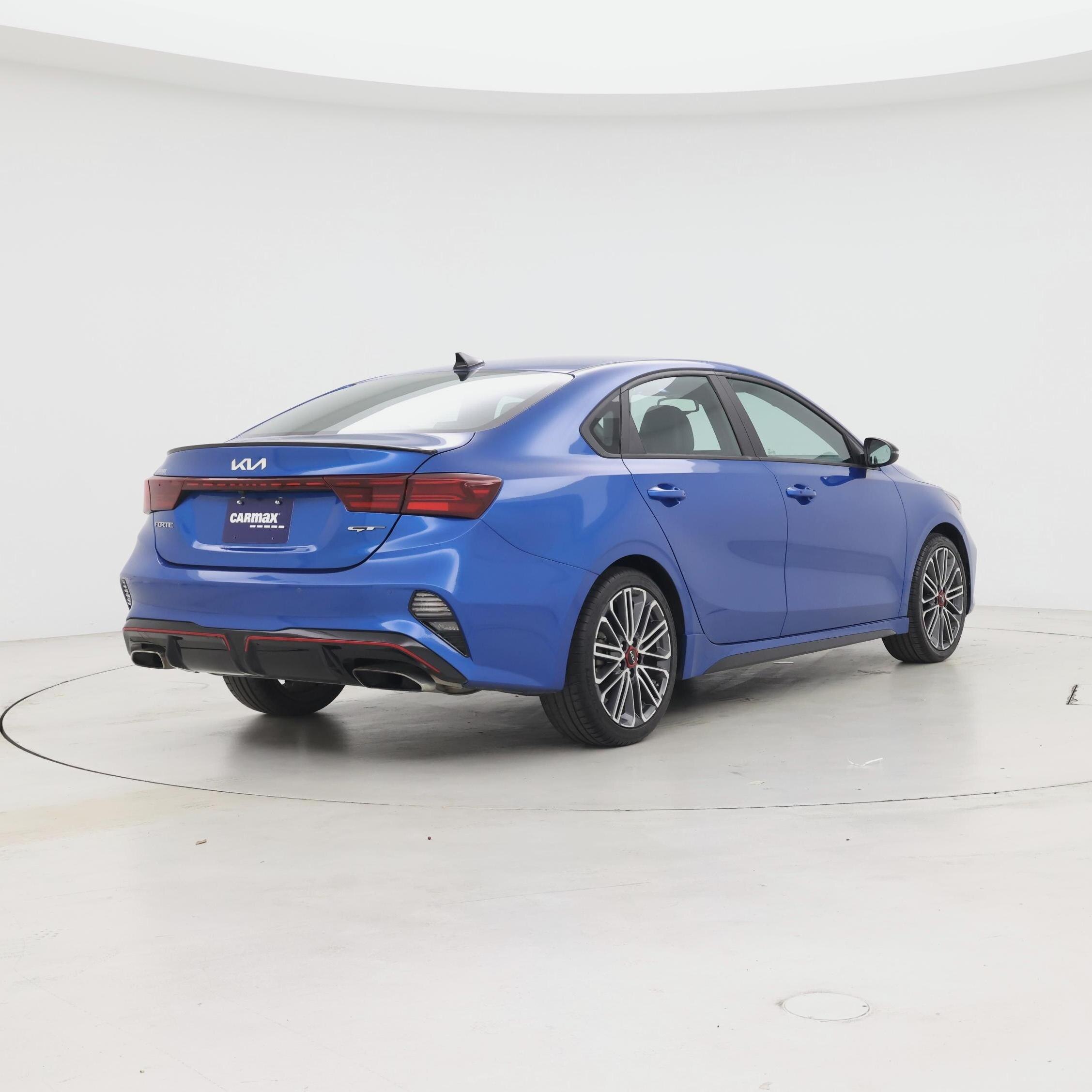 Thumbnail: 2022 Kia Forte - 8