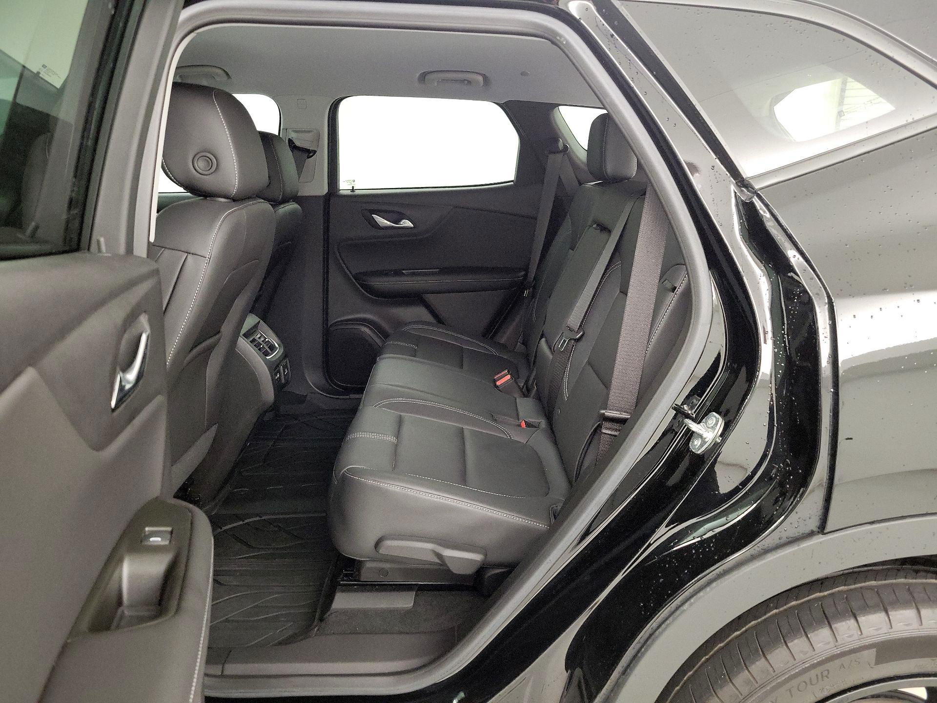 Thumbnail: 2024 Chevrolet Blazer - 19