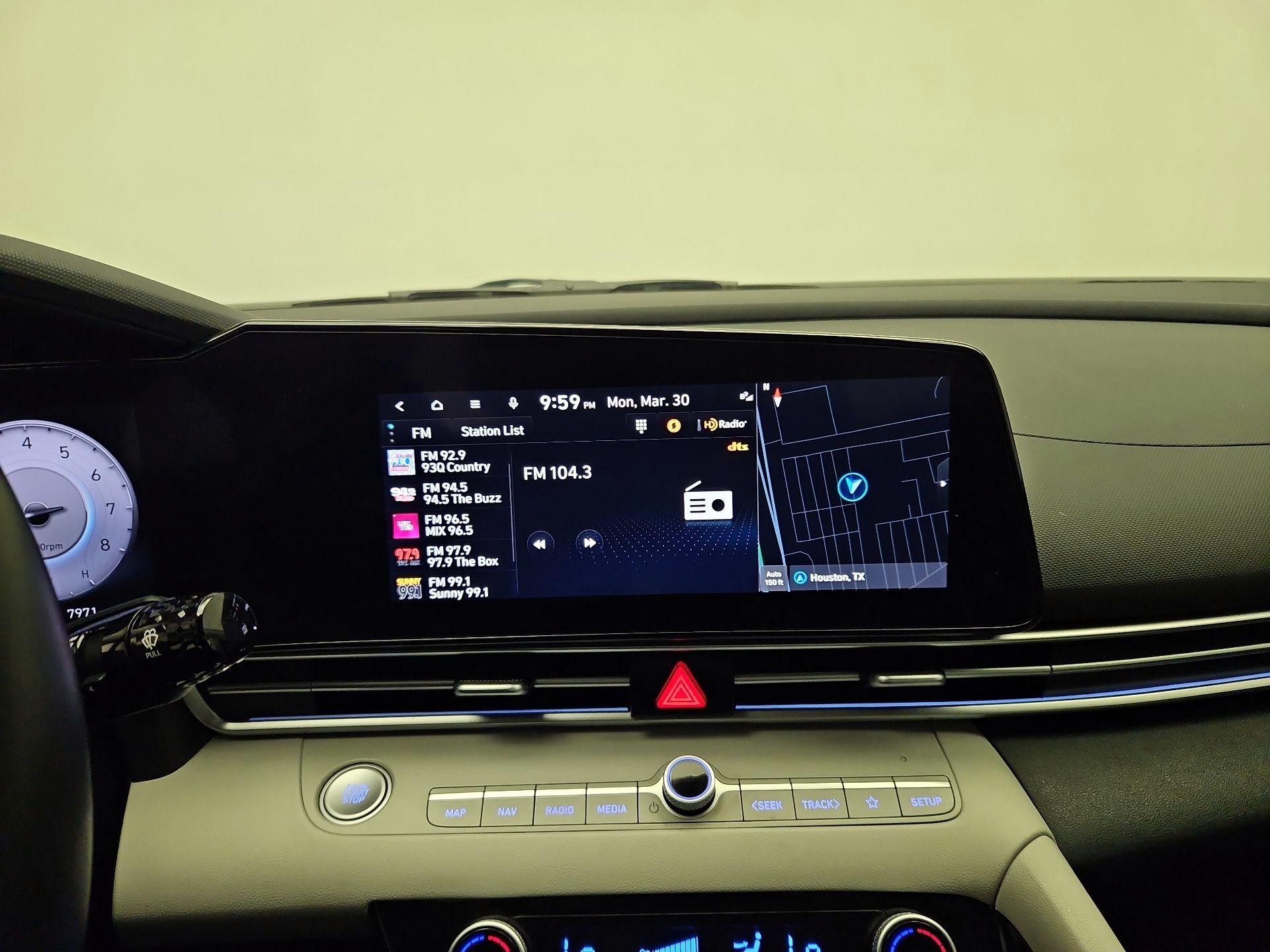 Thumbnail: 2025 Hyundai Elantra - 15