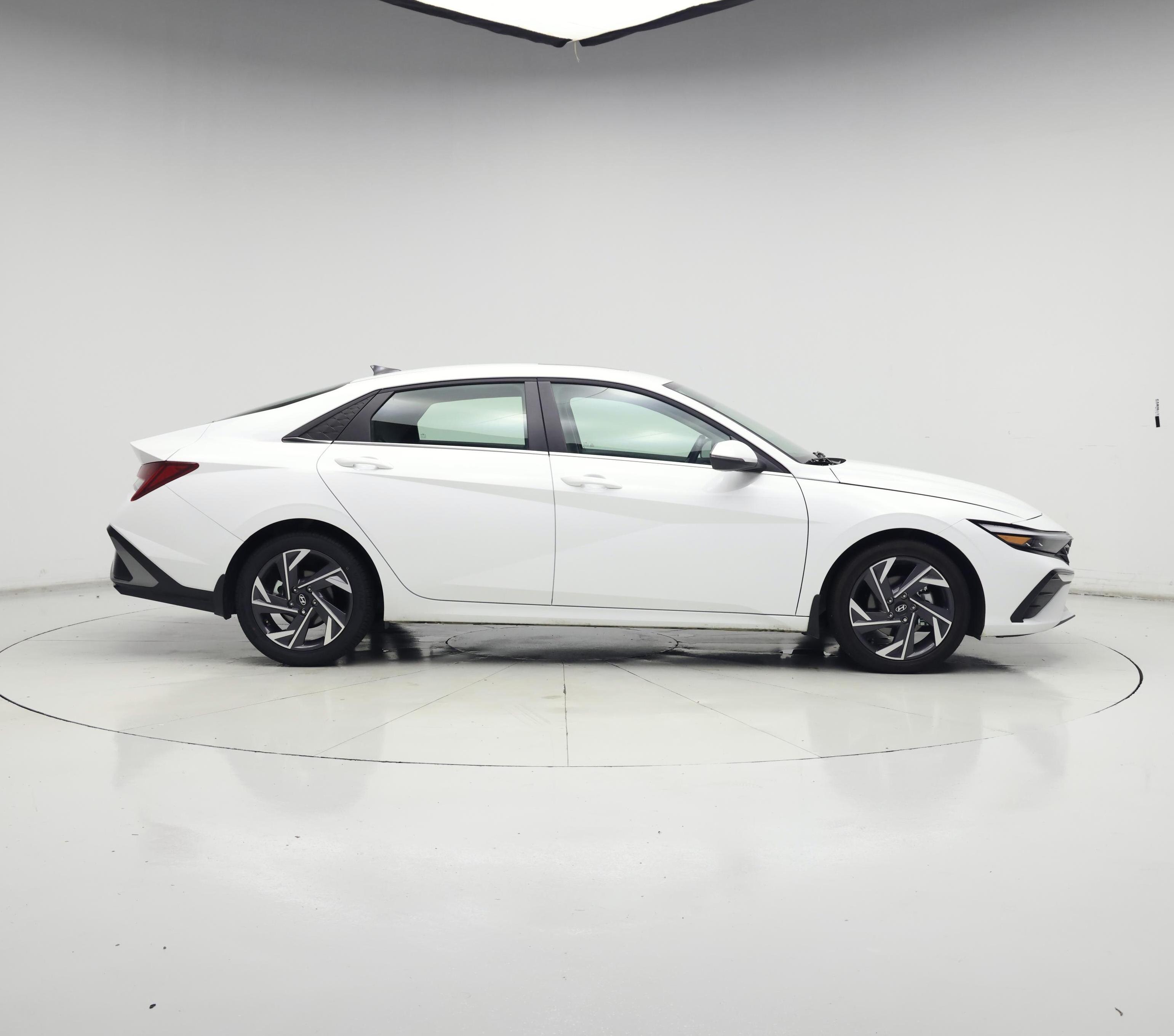 Thumbnail: 2025 Hyundai Elantra - 7