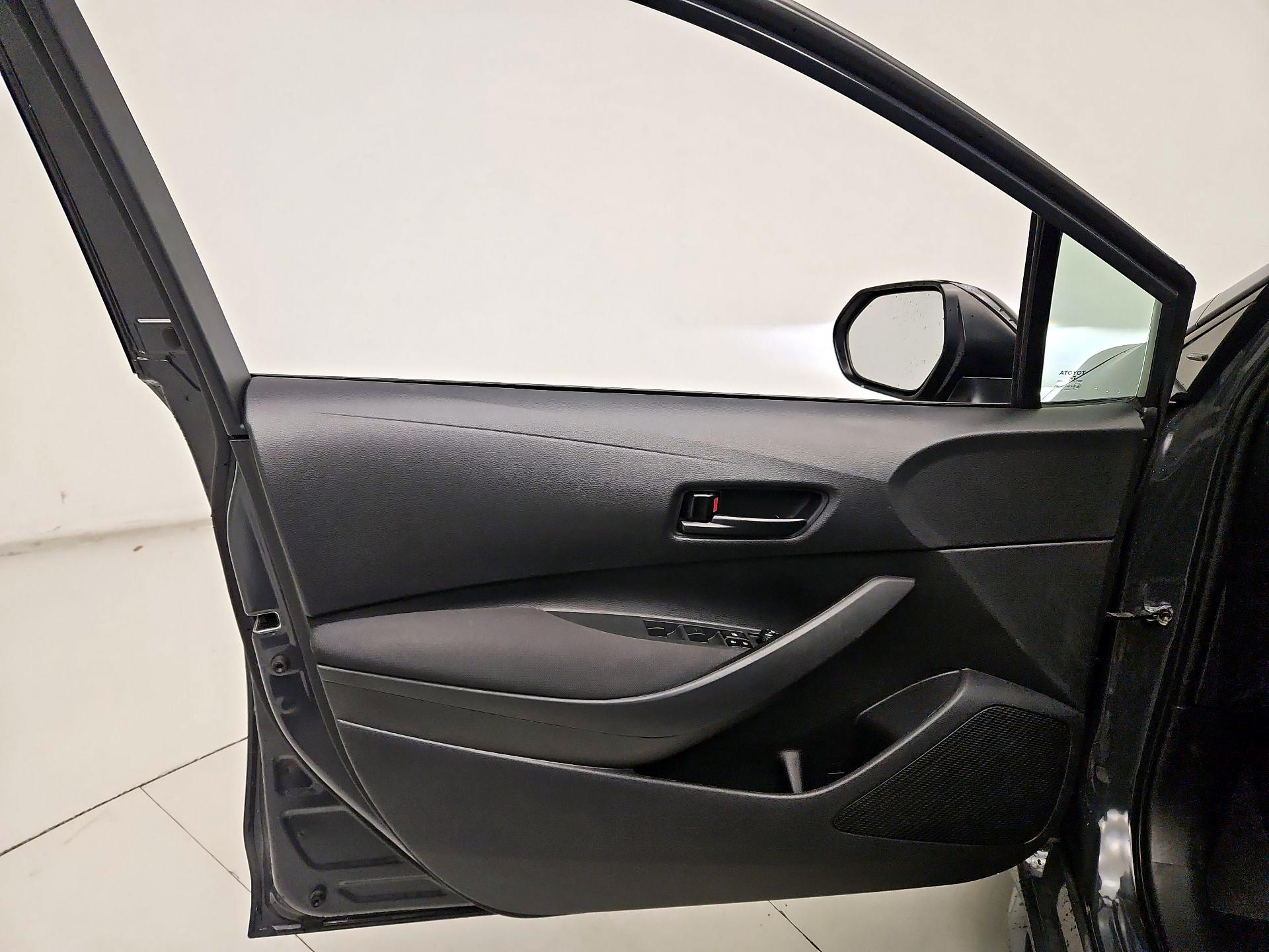 Thumbnail: 2023 Toyota Corolla - 12